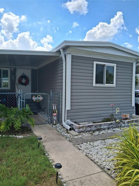 Photo of 6580 Seminole Boulevard #110, Seminole, FL 33772 (MLS # A4662382)