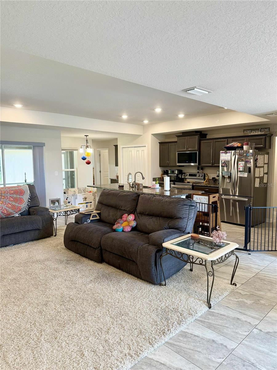 BAY MEADOW AT 7 LAKES - Residential
