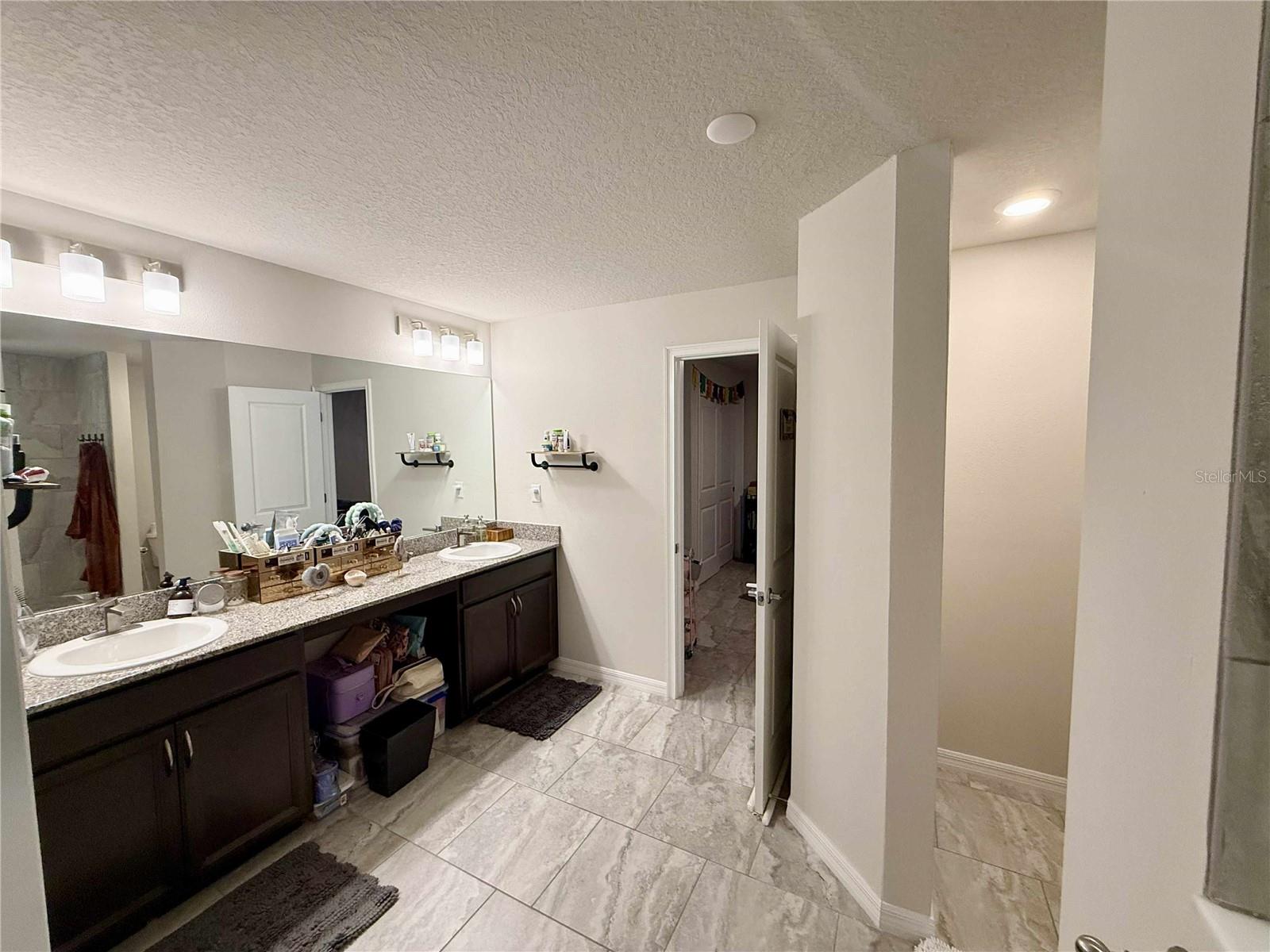 BAY MEADOW AT 7 LAKES - Residential