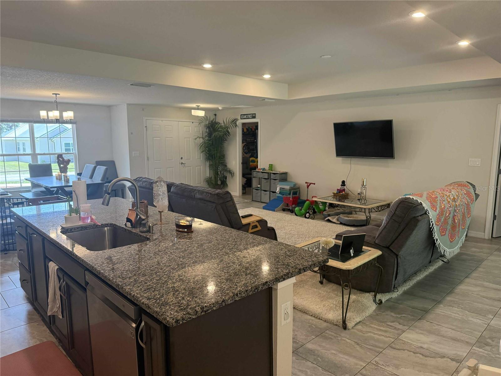 BAY MEADOW AT 7 LAKES - Residential