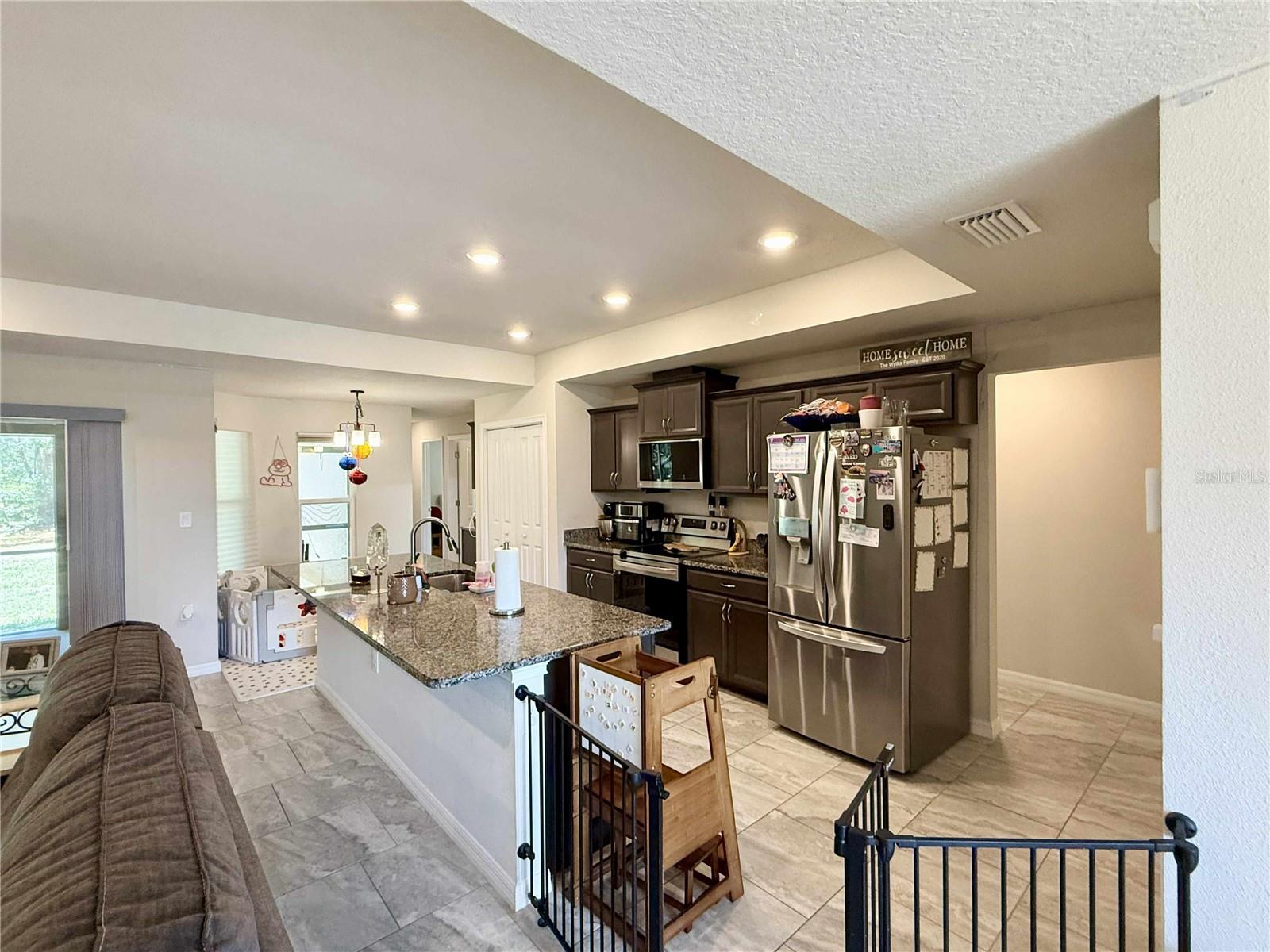 BAY MEADOW AT 7 LAKES - Residential