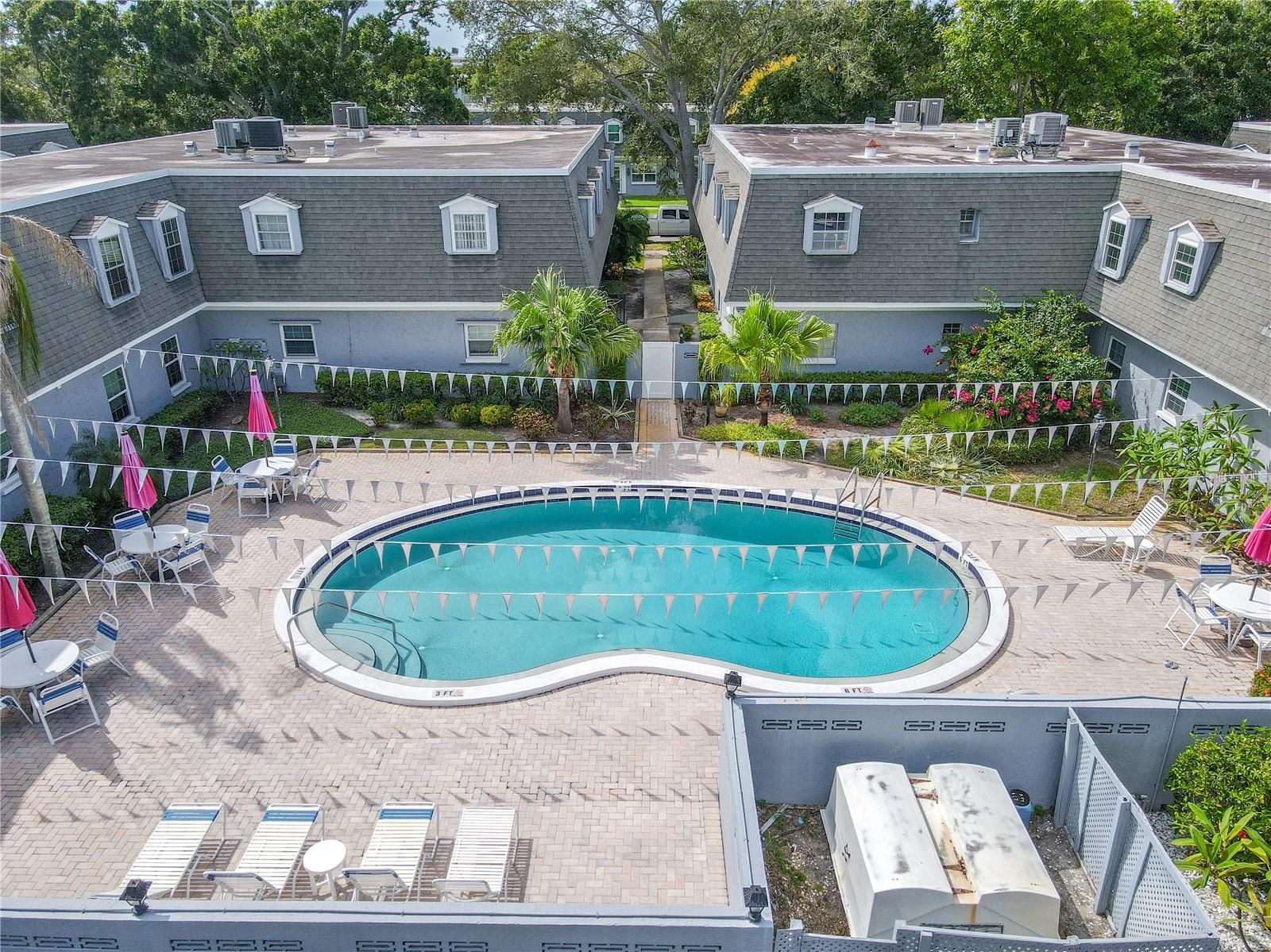 BELLEAIR FOREST GARDEN CONDO - Residential