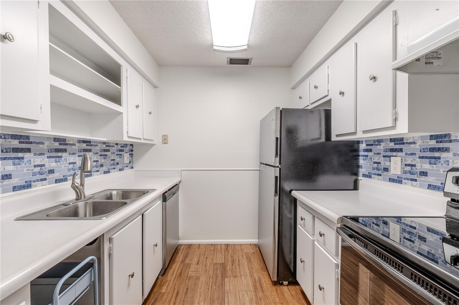 BELLEAIR FOREST GARDEN CONDO - Residential