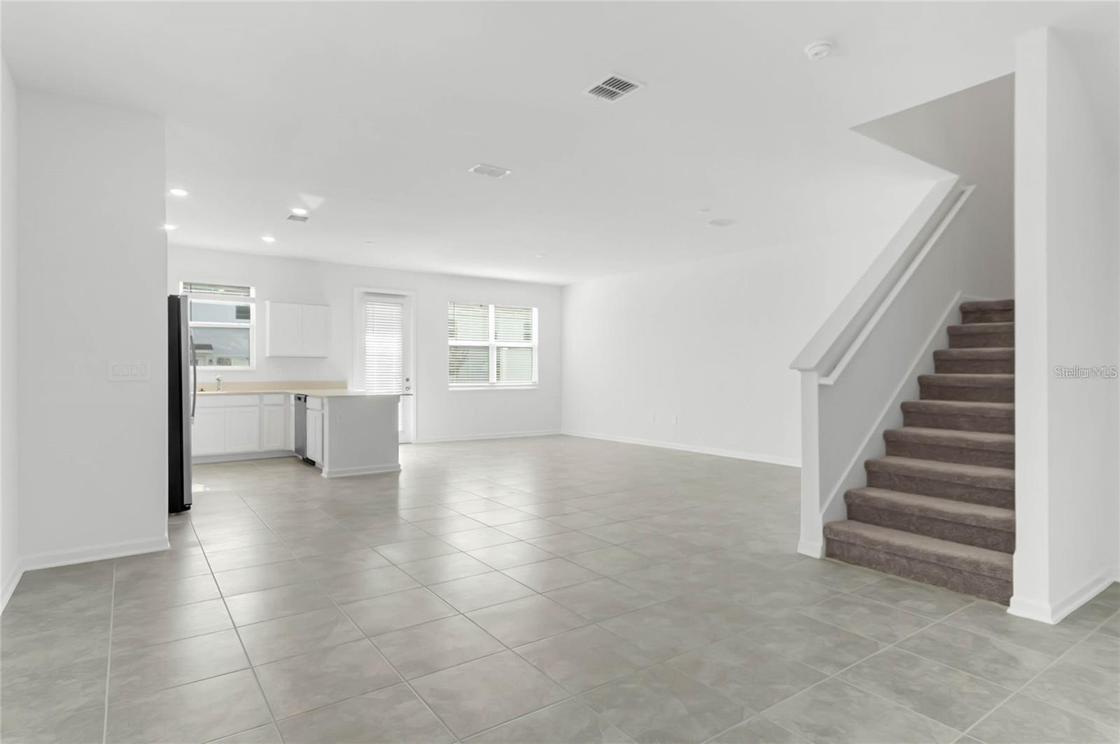 FOX NORTH - Residential Lease