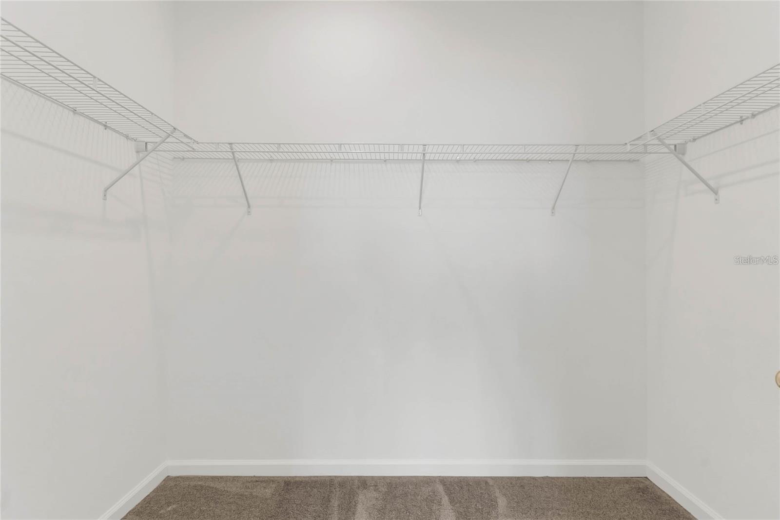 FOX NORTH - Residential Lease