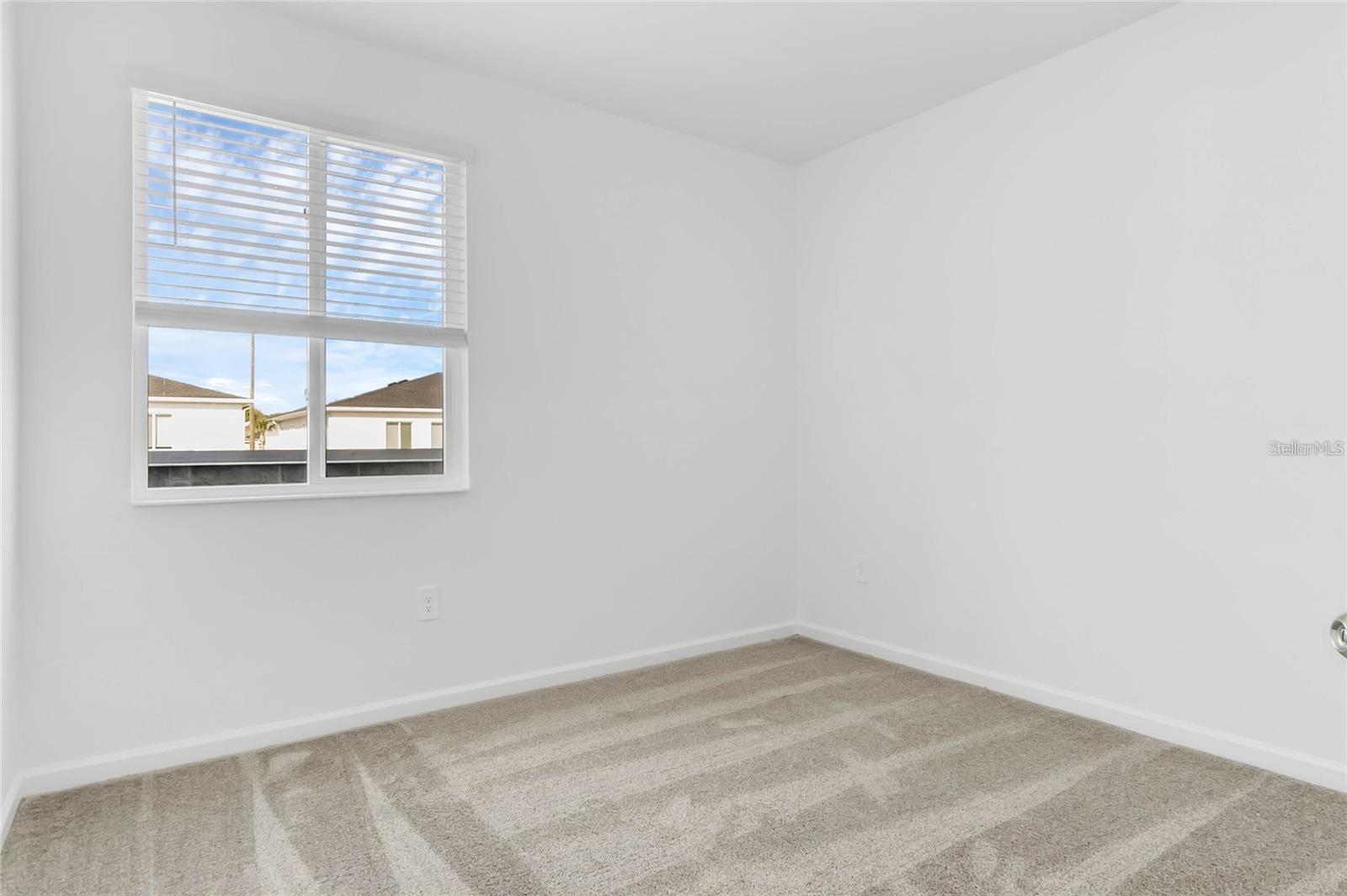 FOX NORTH - Residential Lease