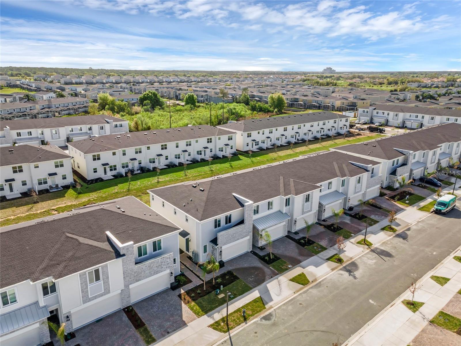FOX NORTH - Residential Lease