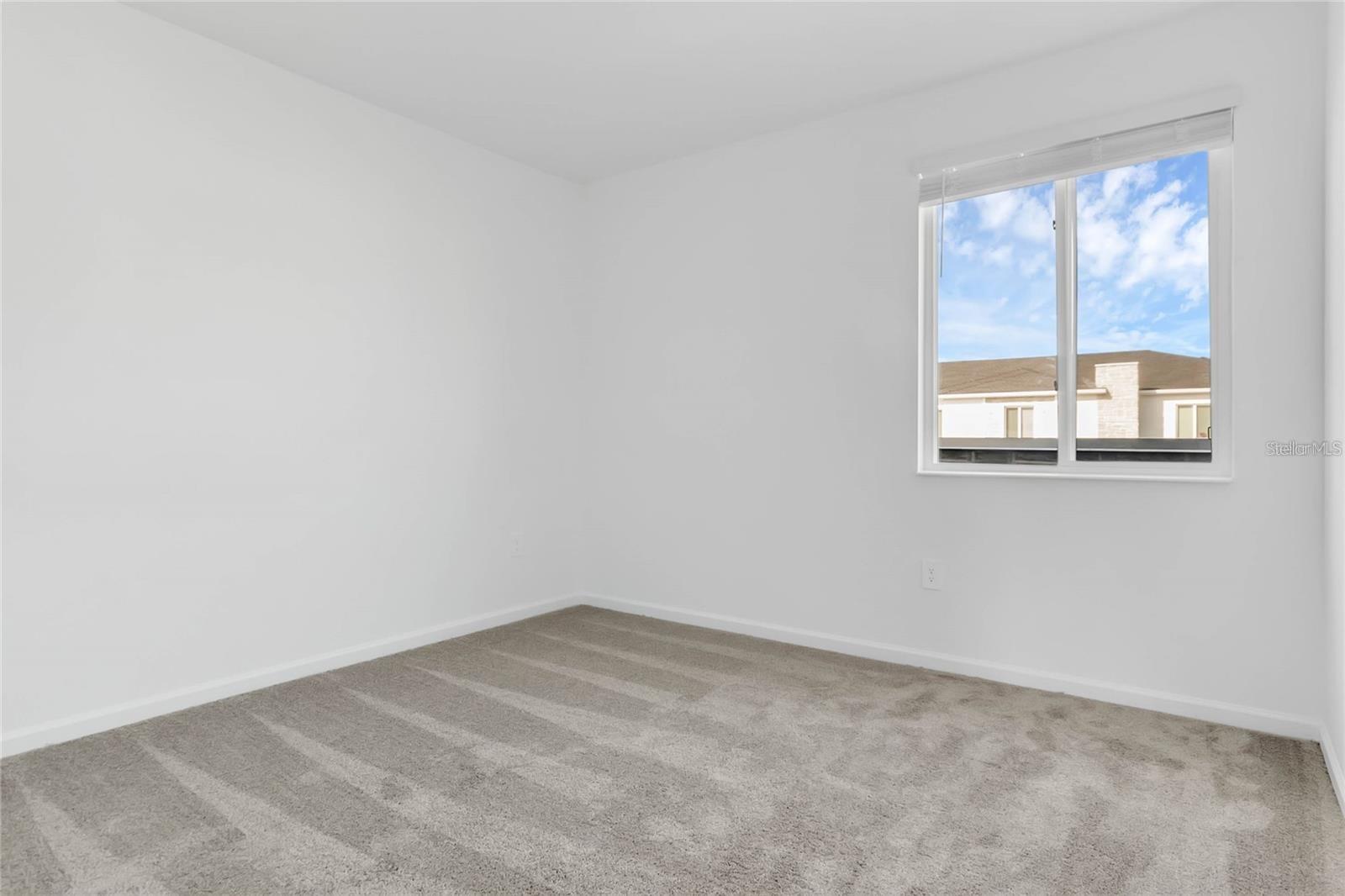 FOX NORTH - Residential Lease
