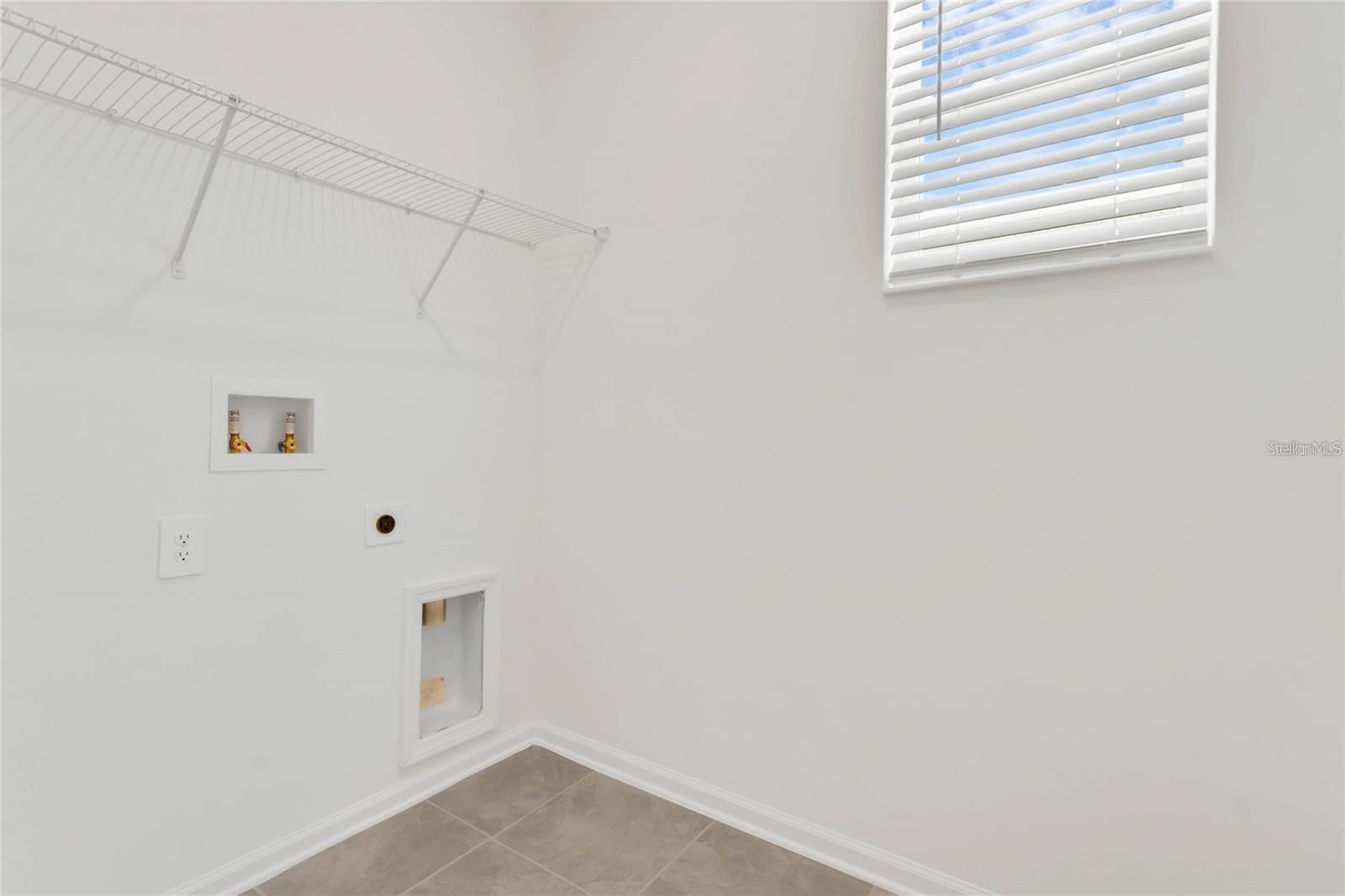 FOX NORTH - Residential Lease