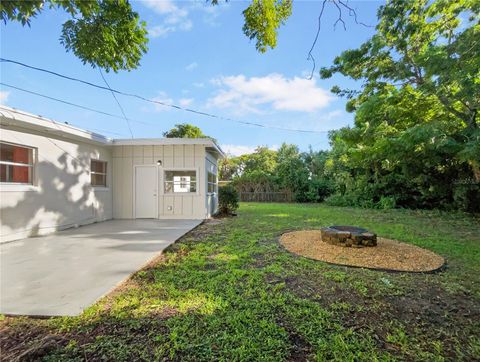 A home in APOPKA