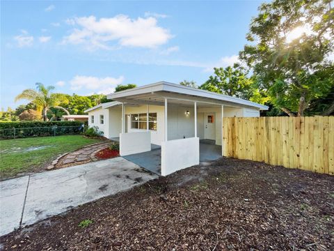 A home in APOPKA