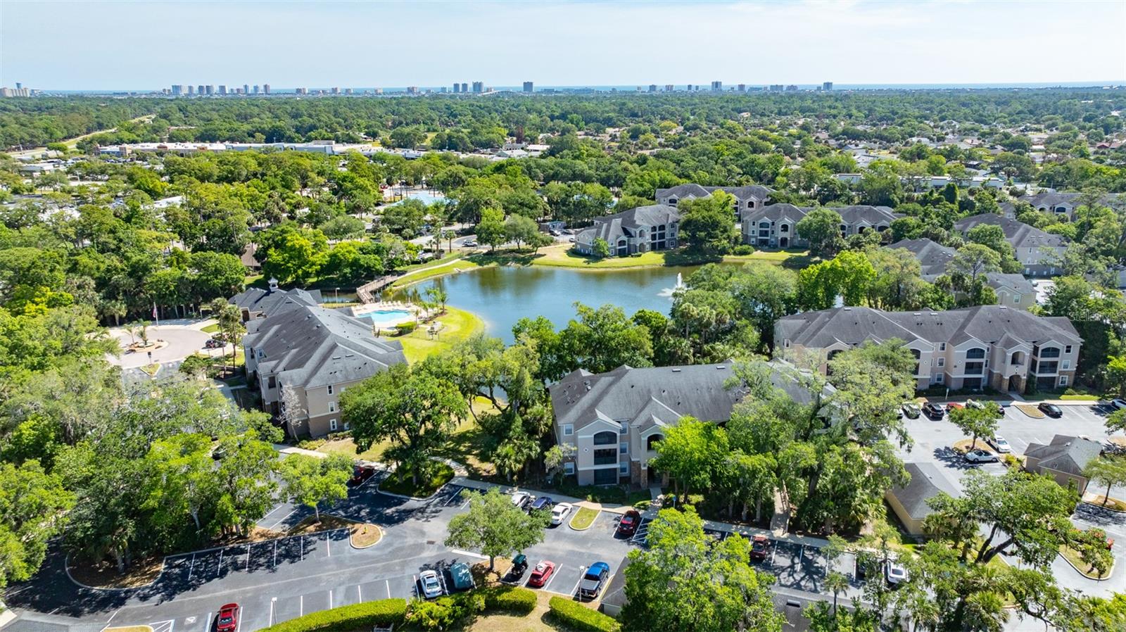 VILLAGGIO ON LAKES - Residential
