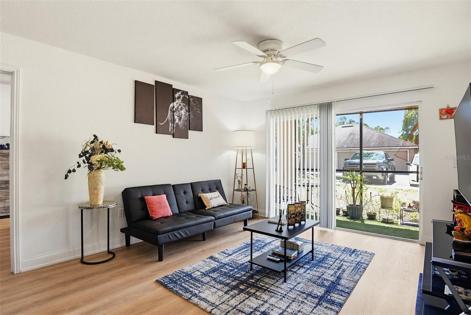 VILLAGGIO ON LAKES - Residential