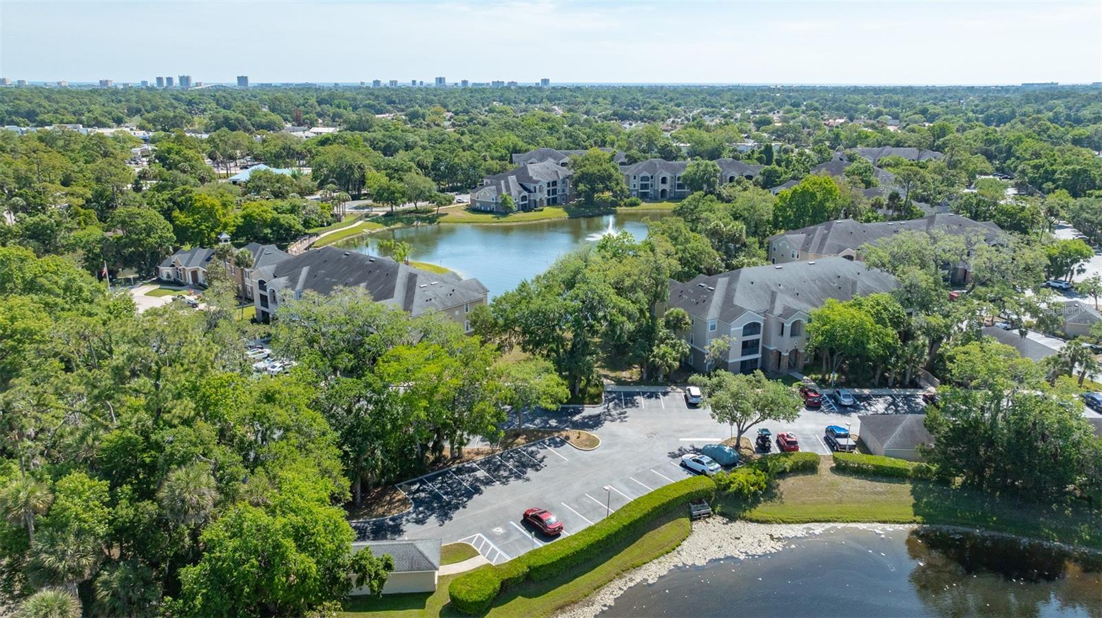 VILLAGGIO ON LAKES - Residential