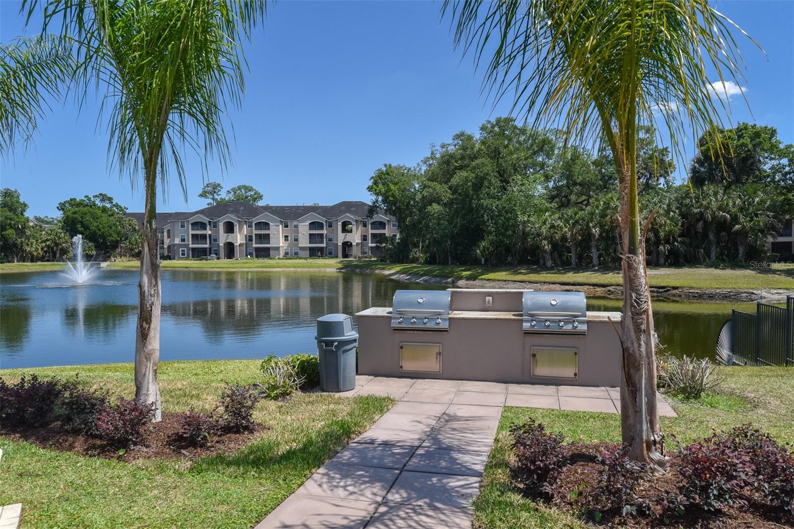 VILLAGGIO ON LAKES - Residential