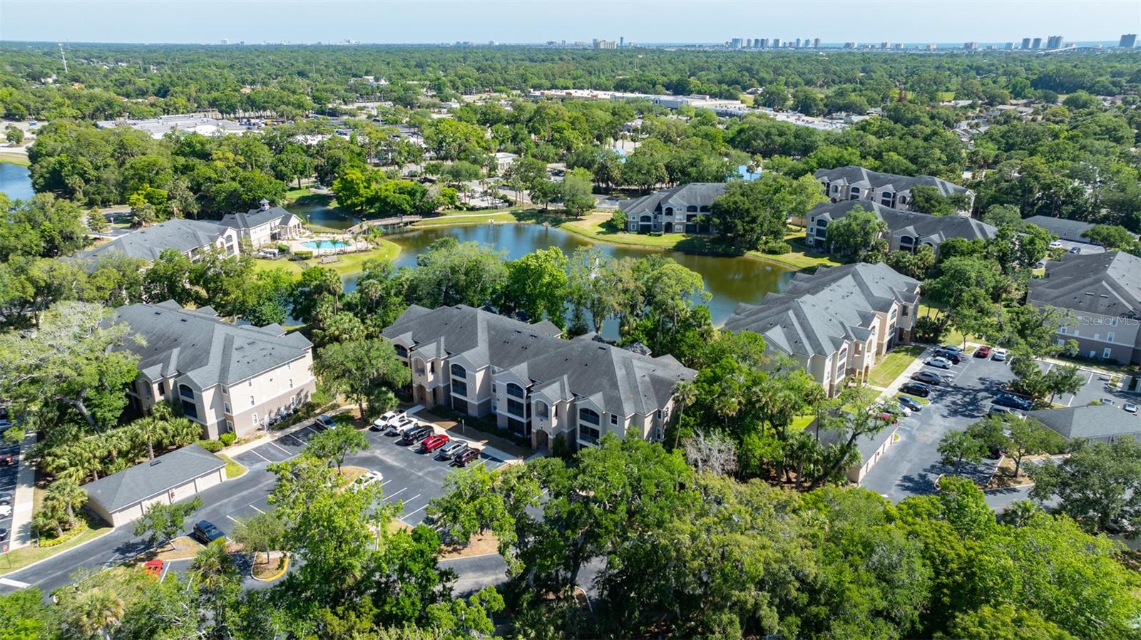 VILLAGGIO ON LAKES - Residential