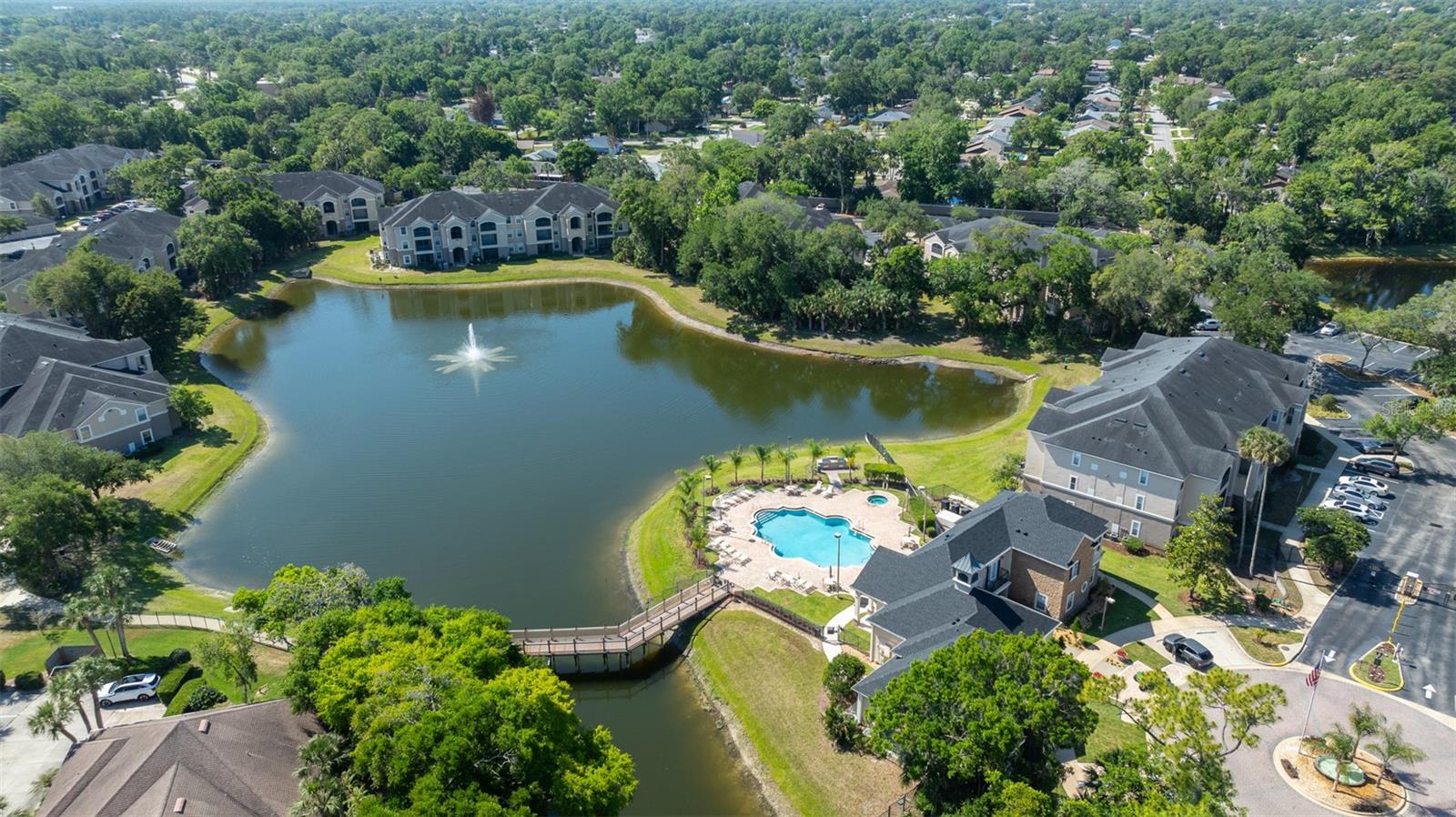 VILLAGGIO ON LAKES - Residential