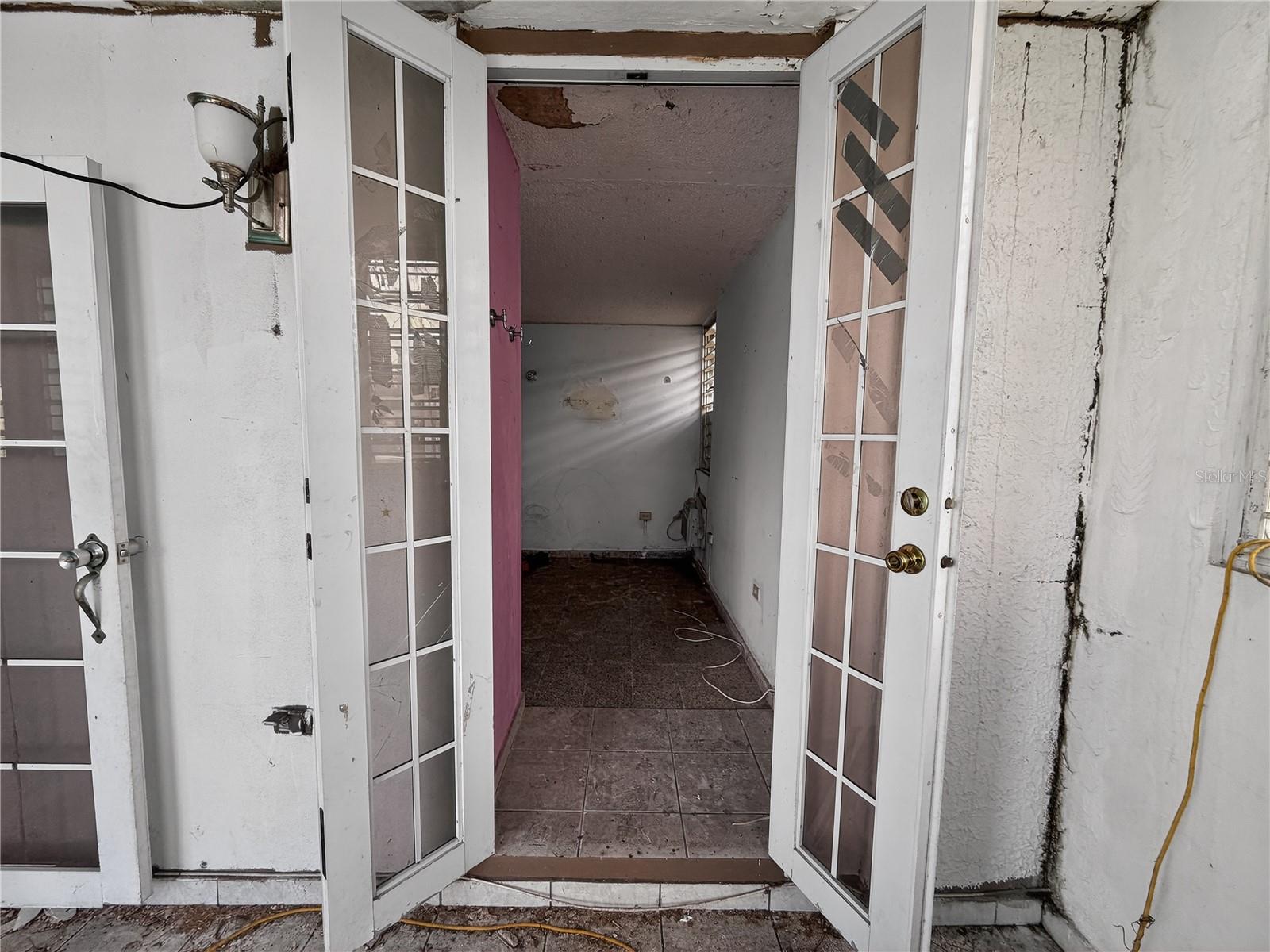 URB.MIRAFLORES - Residential