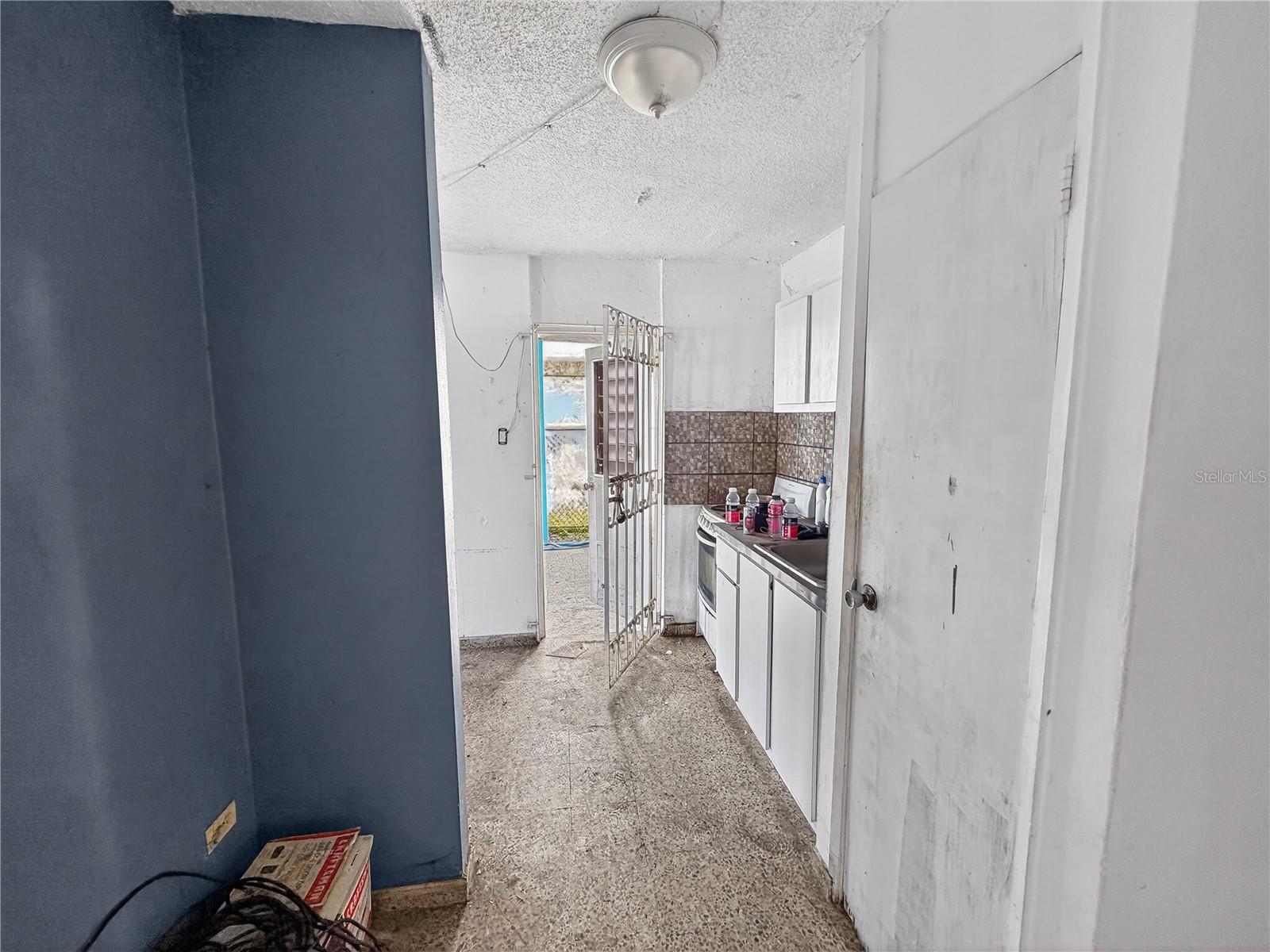 URB.MIRAFLORES - Residential