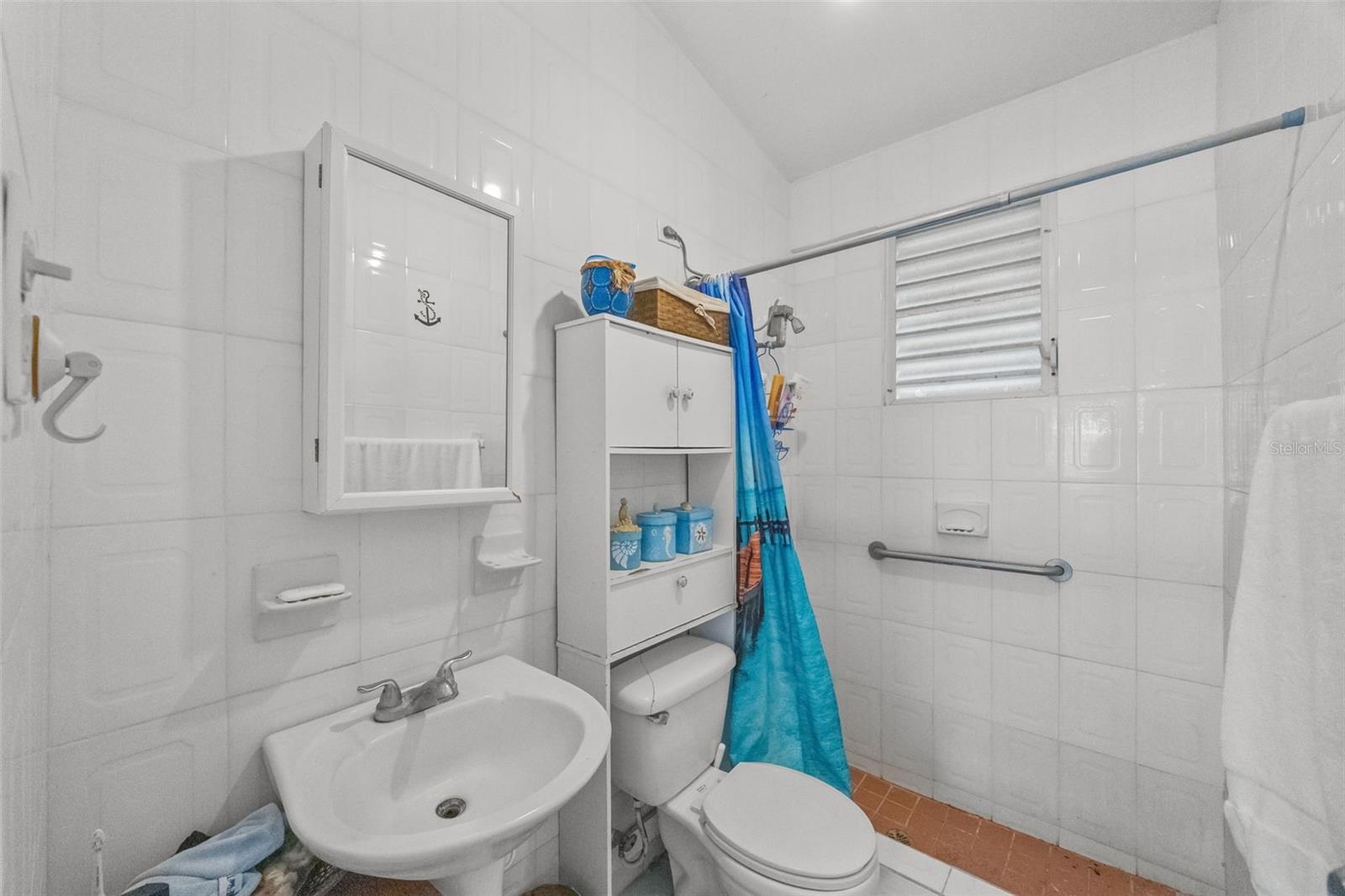 BARRIO ENSENADAS - Residential