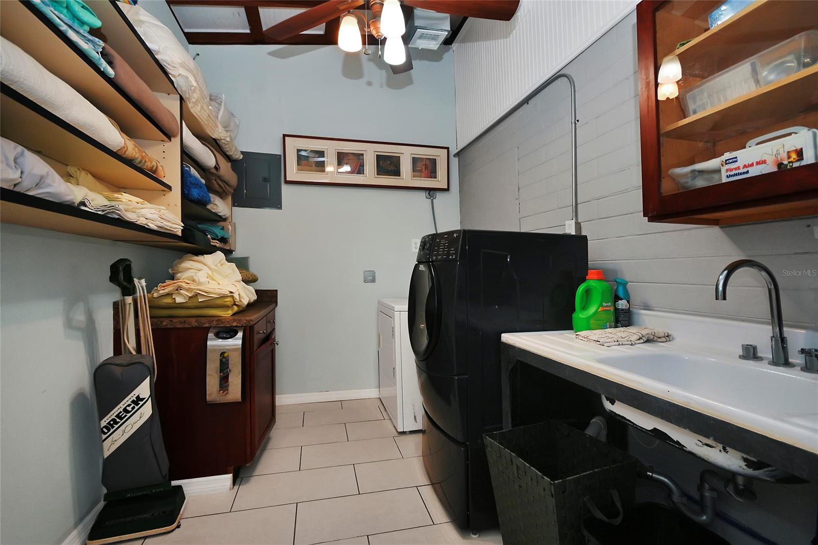 Fuller & Settle Alvarez Grant - Residential