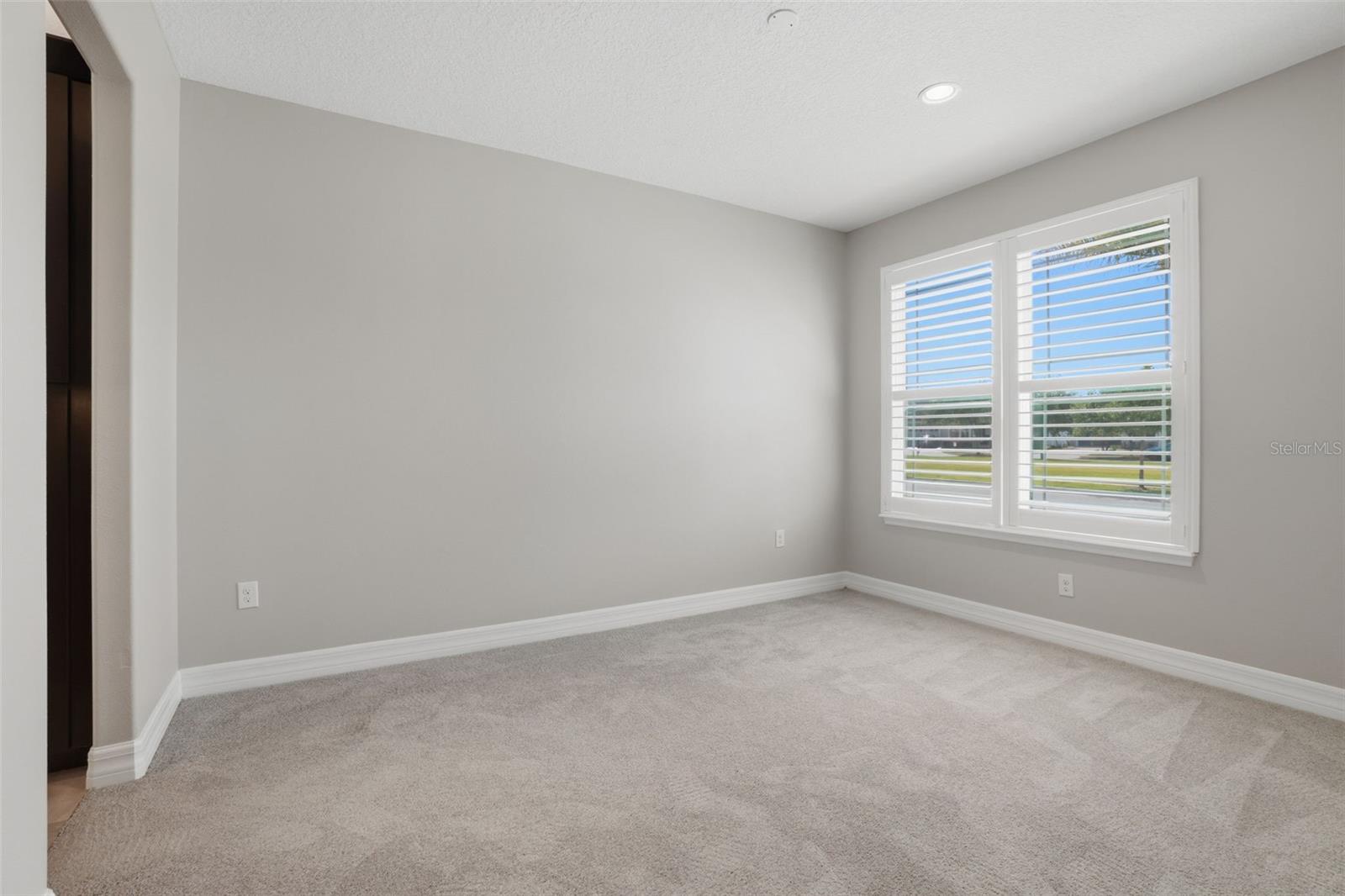 RANDAL PARK PH 2 - Residential