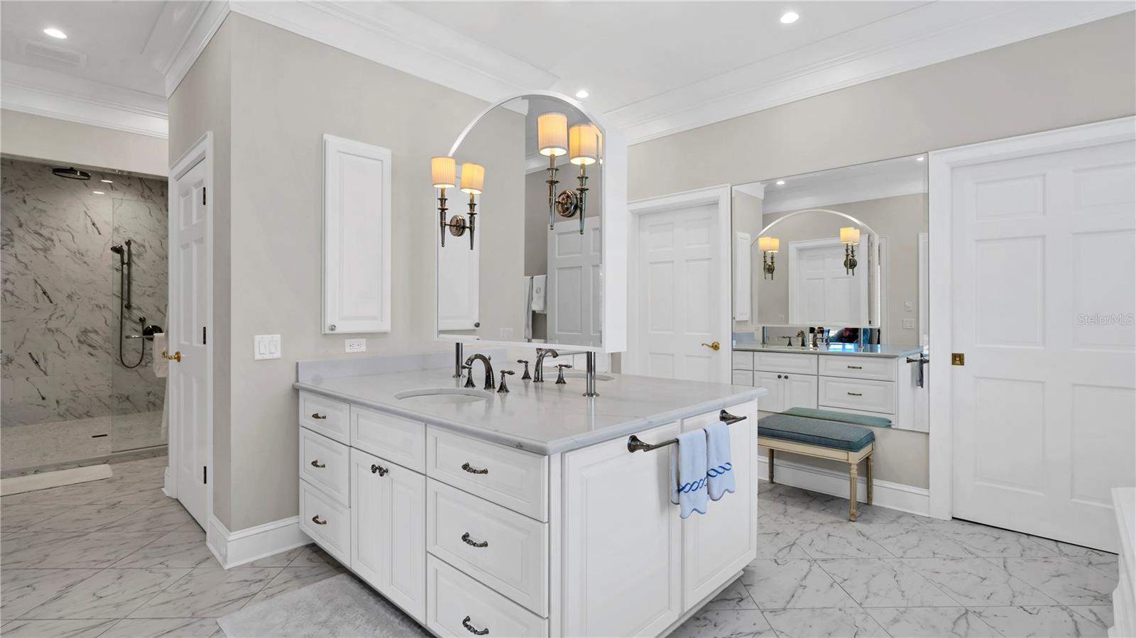 MOUNTAIN LAKE UNREC - Residential