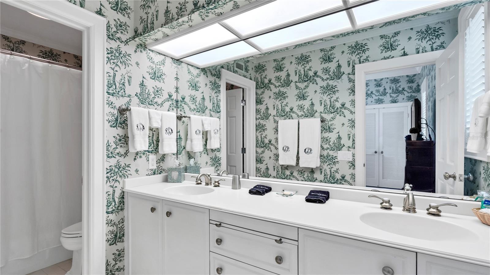 MOUNTAIN LAKE UNREC - Residential