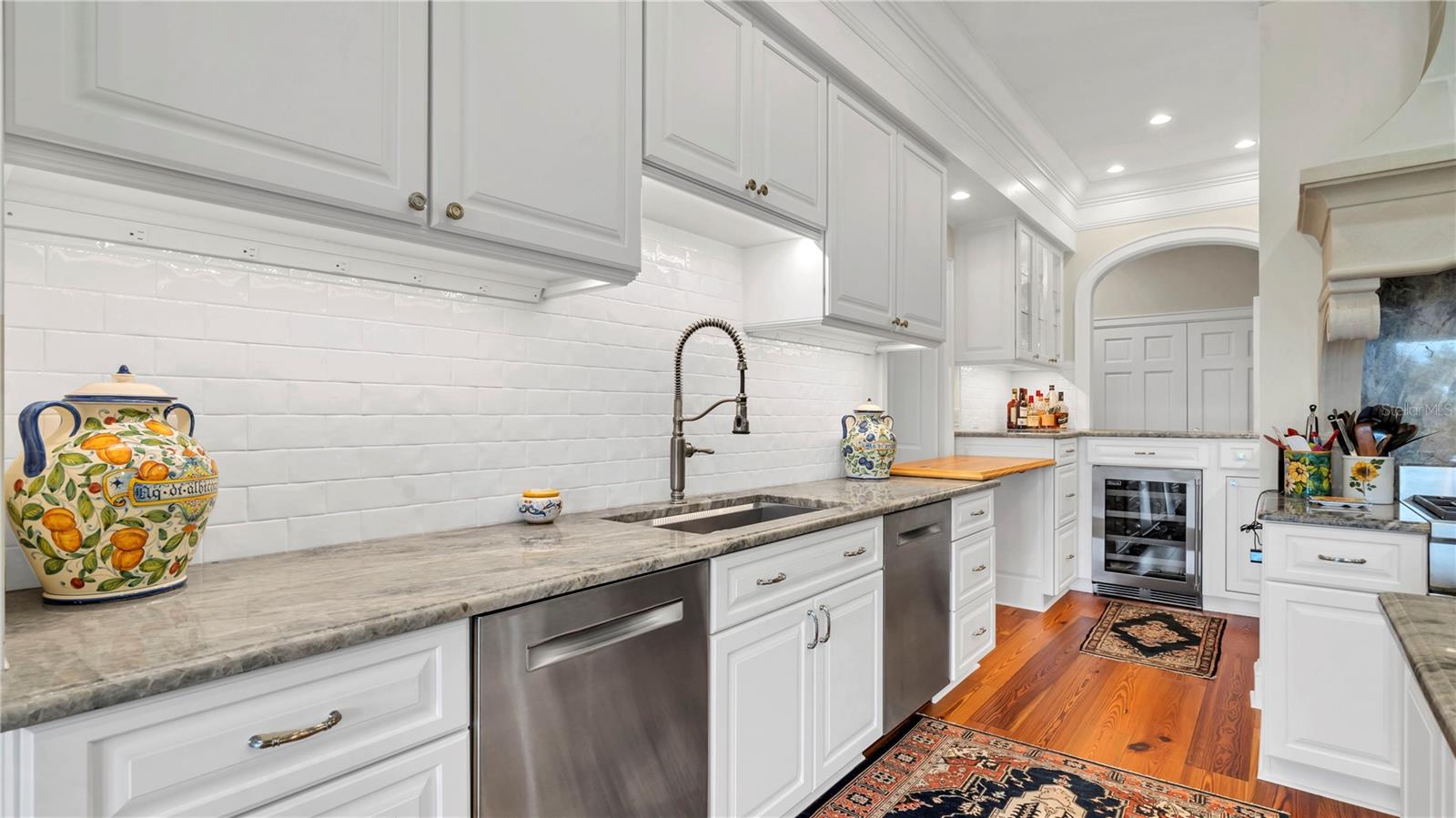 MOUNTAIN LAKE UNREC - Residential