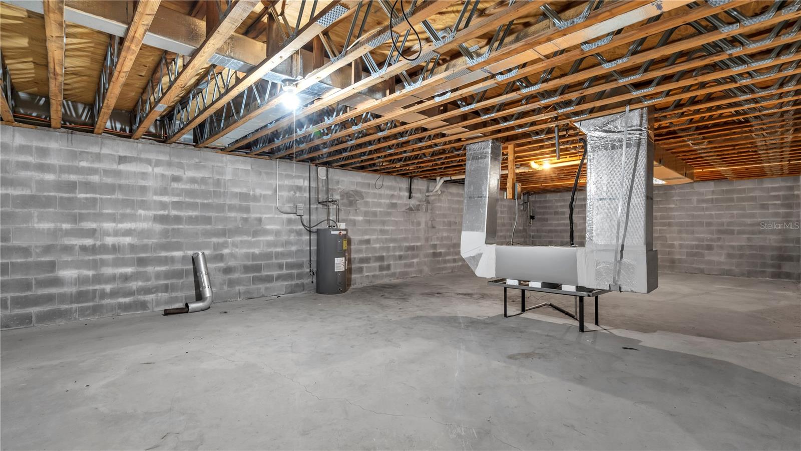 MOUNTAIN LAKE UNREC - Residential