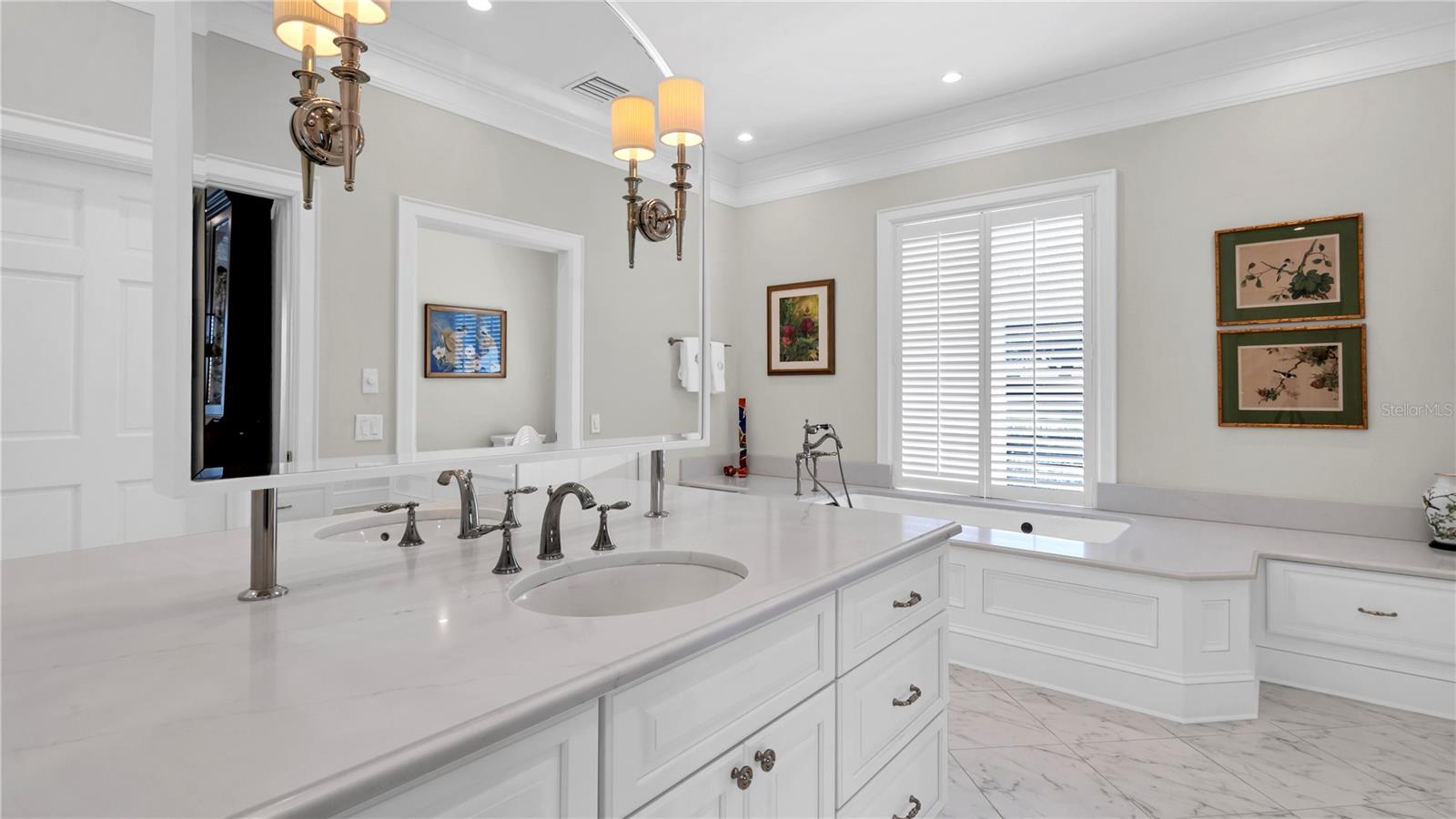 MOUNTAIN LAKE UNREC - Residential