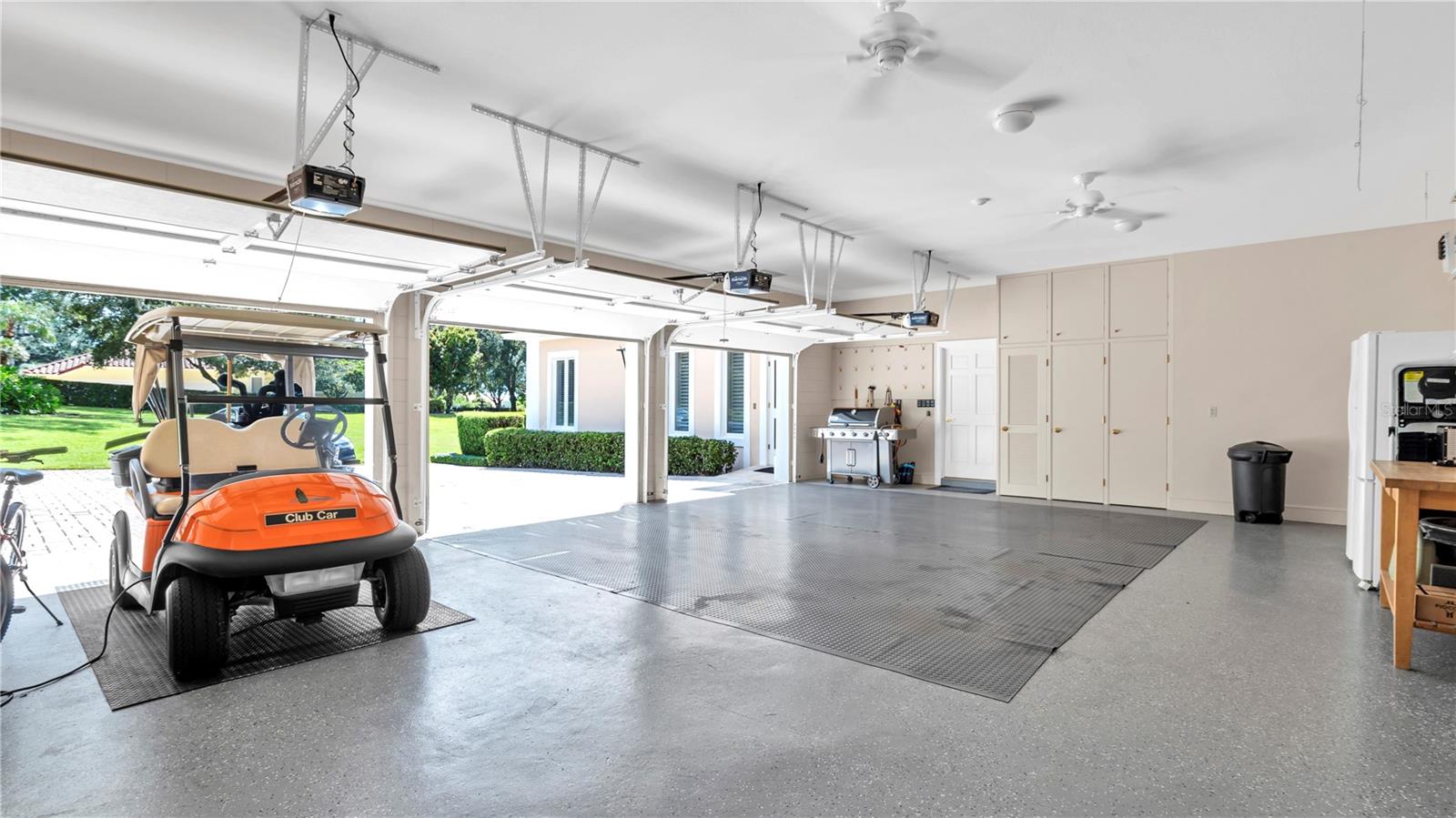 MOUNTAIN LAKE UNREC - Residential