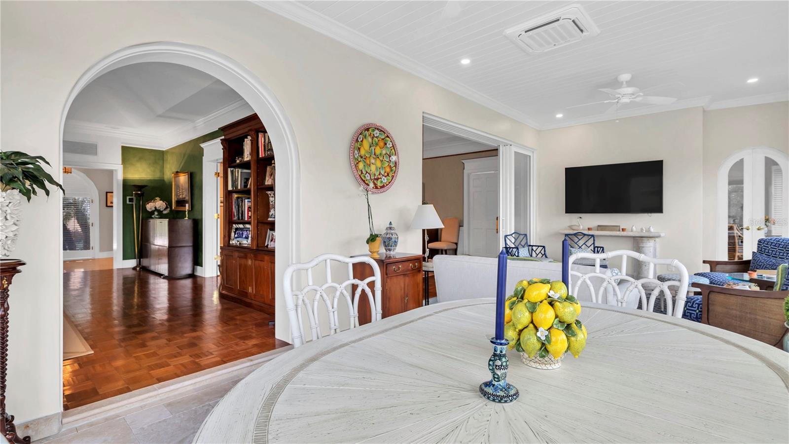 MOUNTAIN LAKE UNREC - Residential