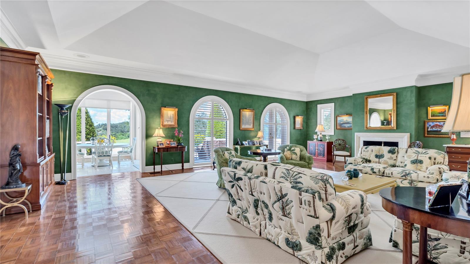 MOUNTAIN LAKE UNREC - Residential