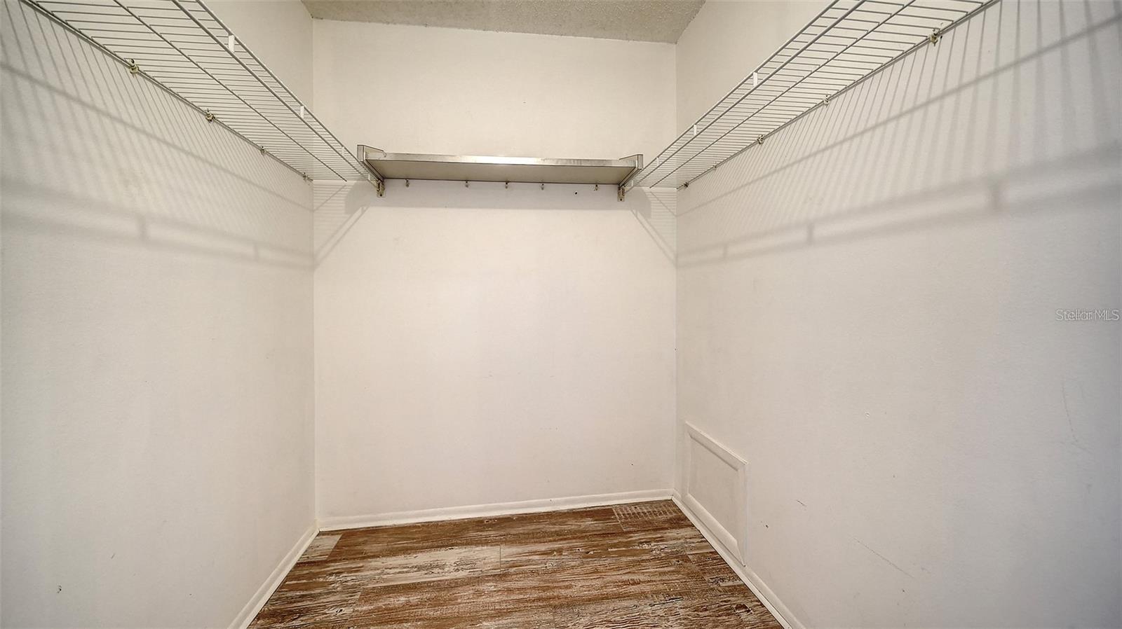 PALM-AIRE AT SARASOTA 8-A - Residential Lease