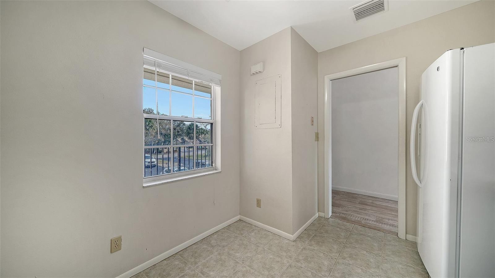 PALM-AIRE AT SARASOTA 8-A - Residential Lease