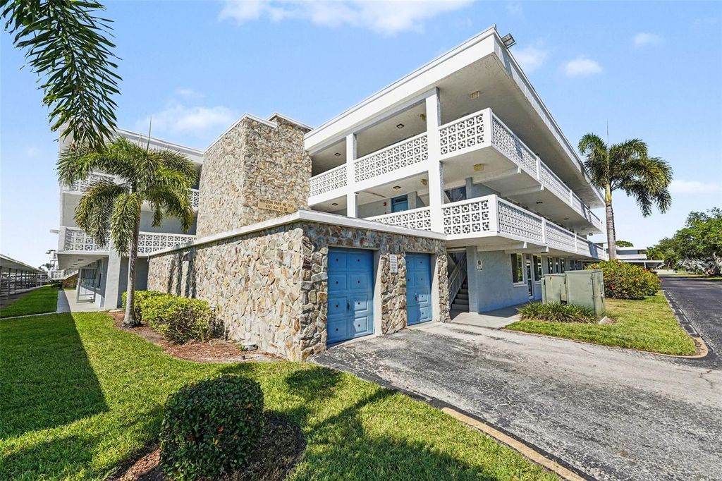 Photo of 4715 Bay Street NE #232, St Petersburg, FL 33703 (MLS # TB8500789)