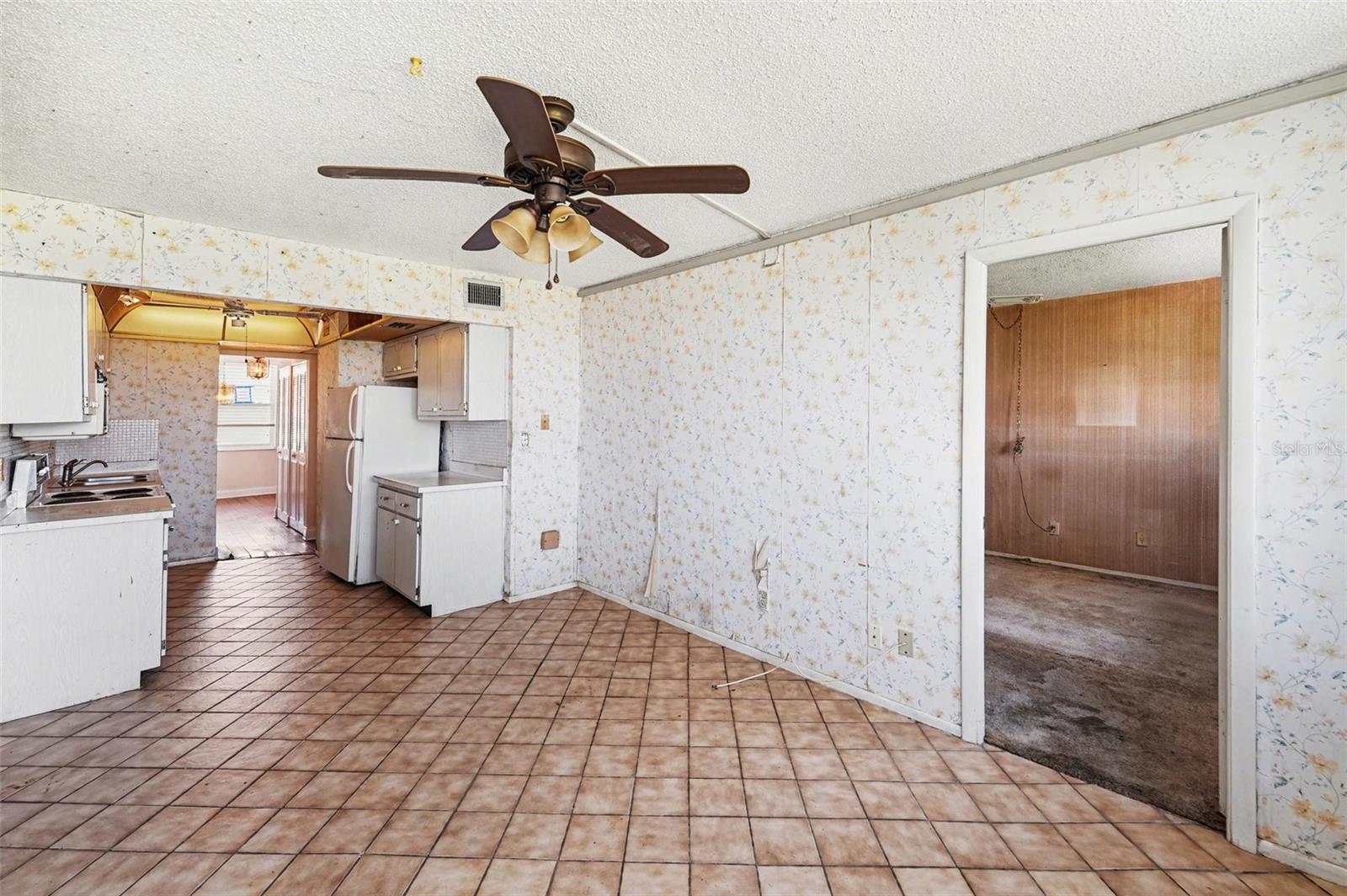 WINSTON PARK NORTHEAST - Residential