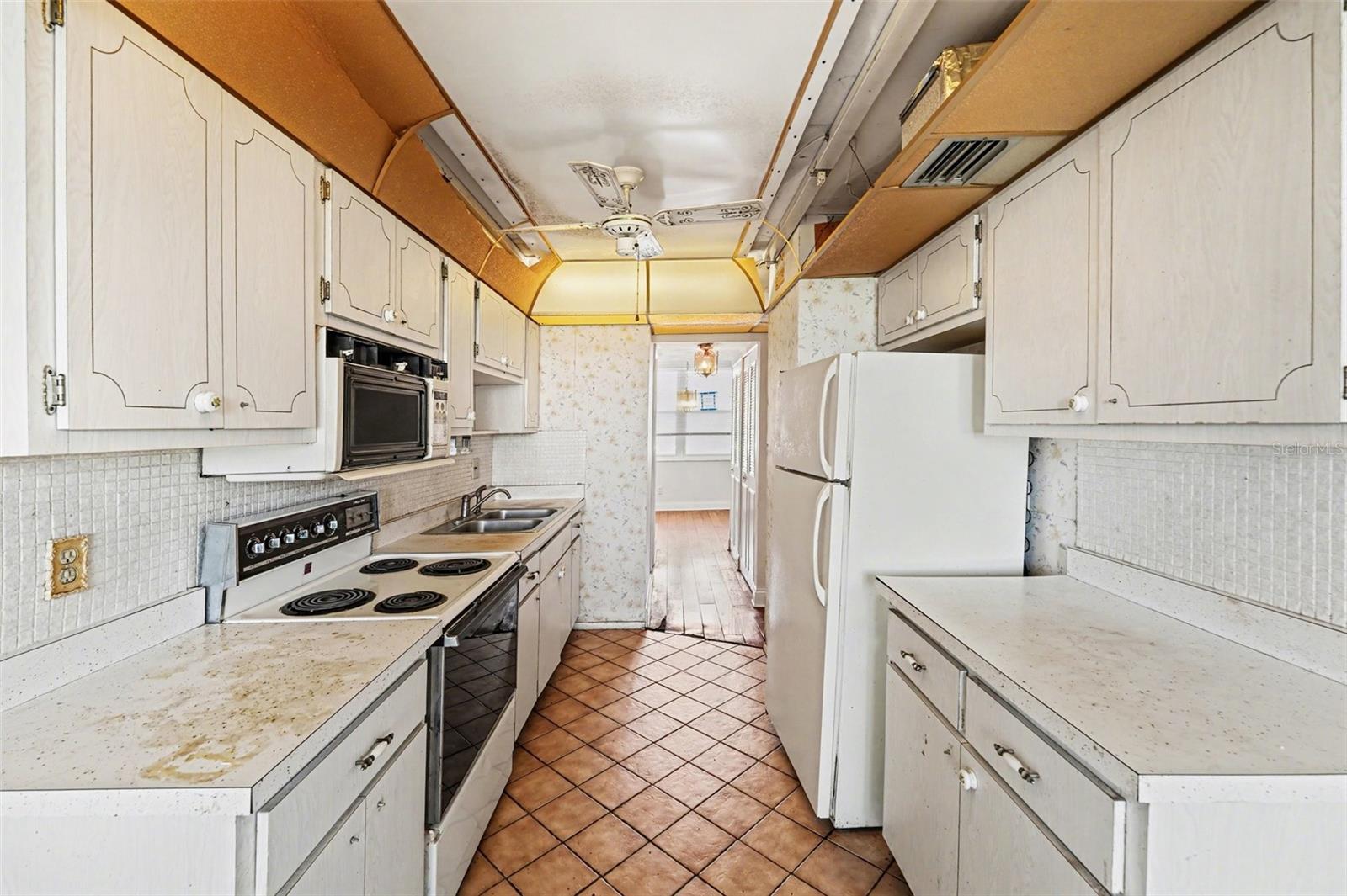 WINSTON PARK NORTHEAST - Residential