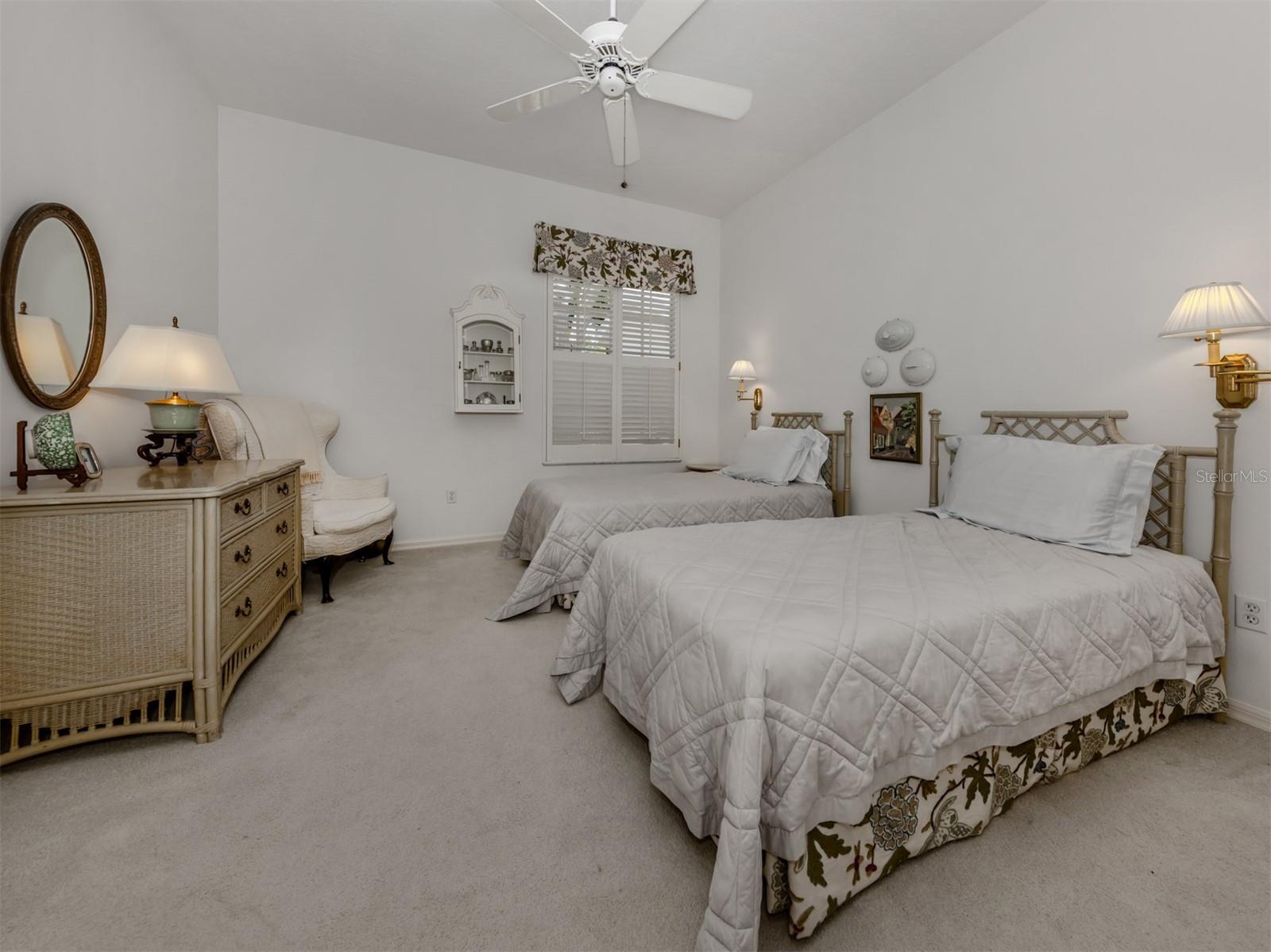 VENICE GOLF & COUNTRY CLUB - Residential