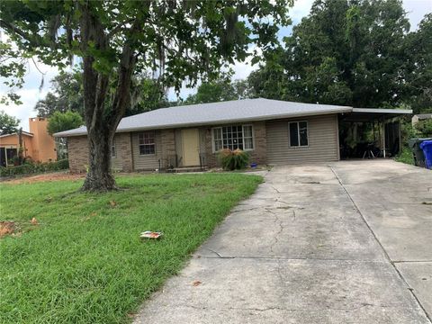 Photo of 225 Fernery Road, Lakeland, FL 33809 (MLS # L4962216)