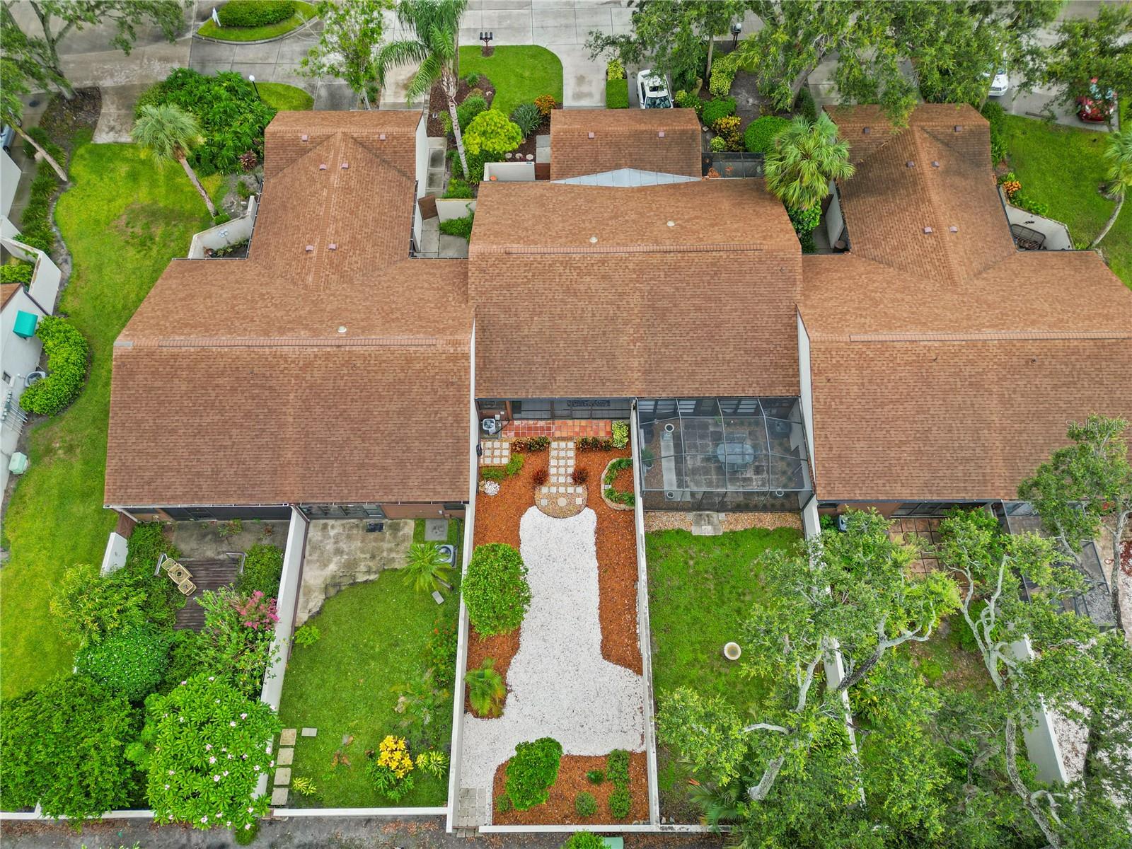 FORTY THREE WEST OAKS - Residential