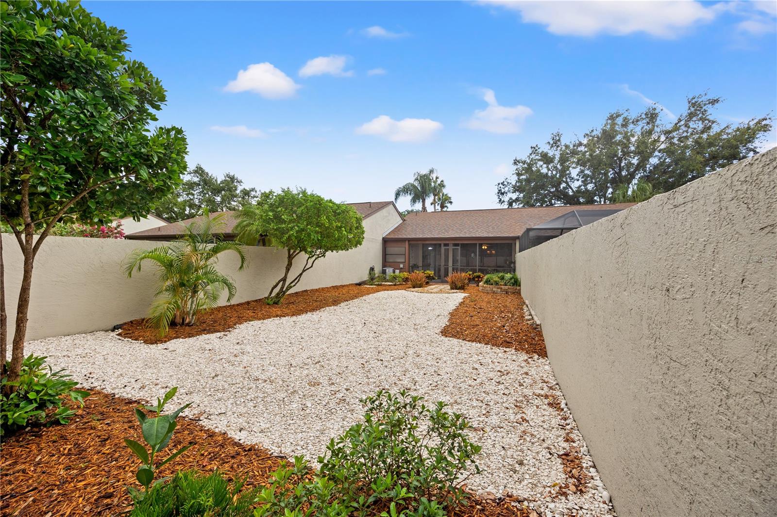 FORTY THREE WEST OAKS - Residential