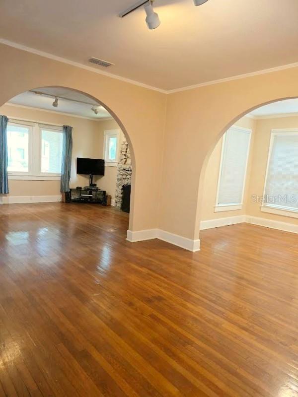 2630 W SUNSET DRIVE