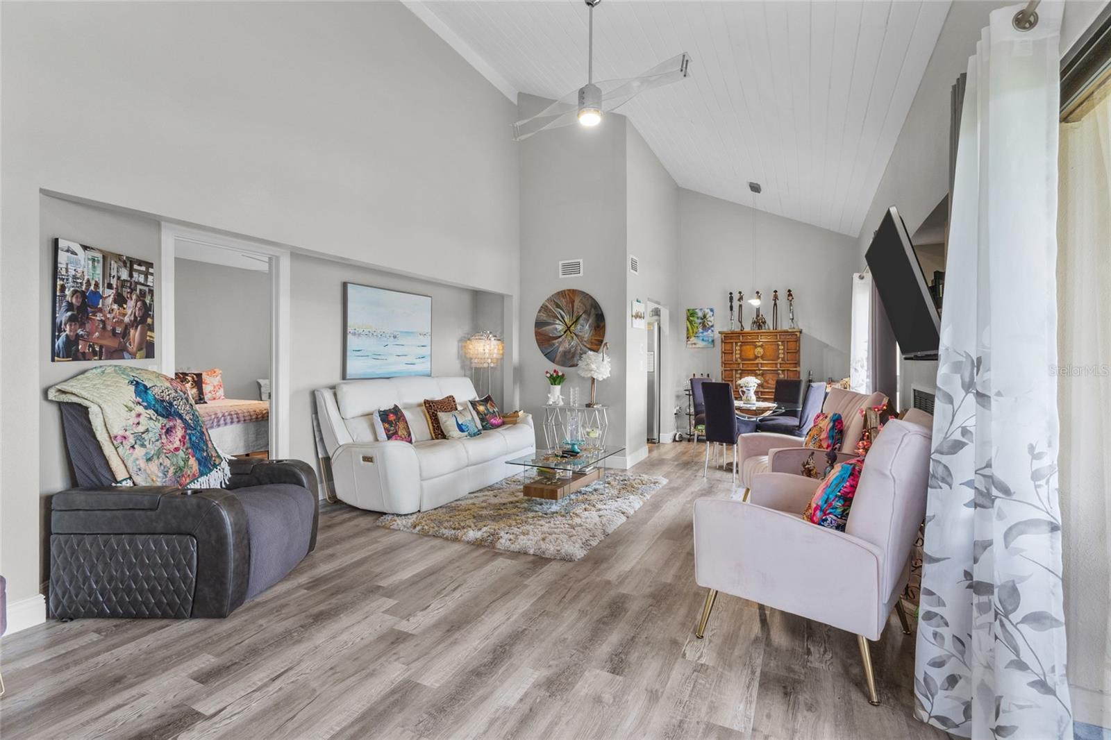 WILLOW GREEN - Residential