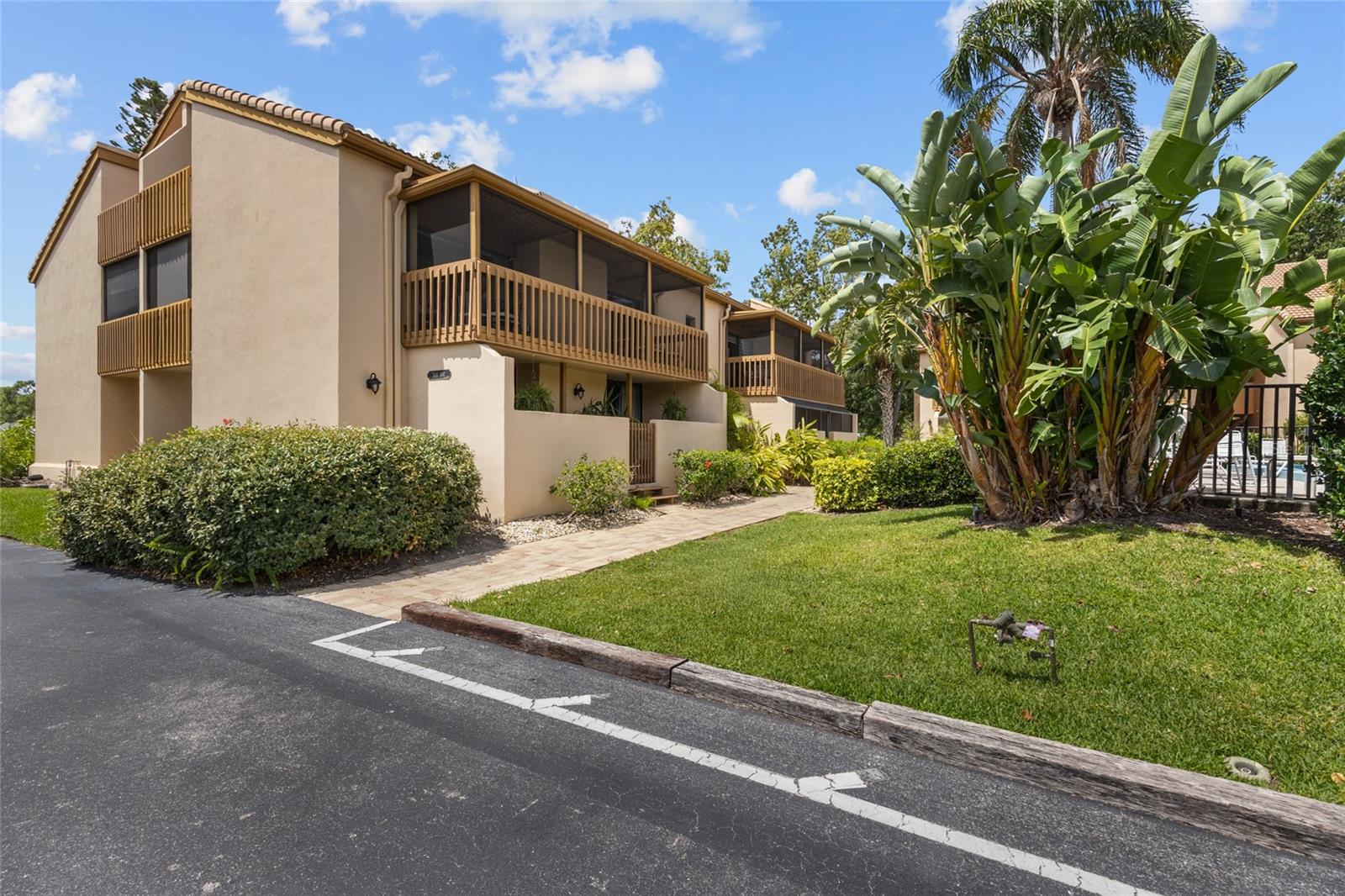 WILLOW GREEN - Residential