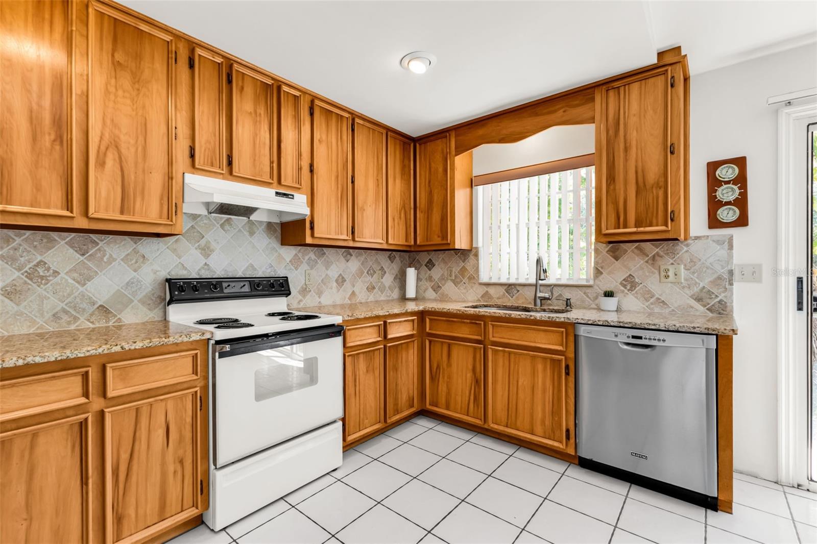 S P G HEIGHTS 9TH ADD - Residential