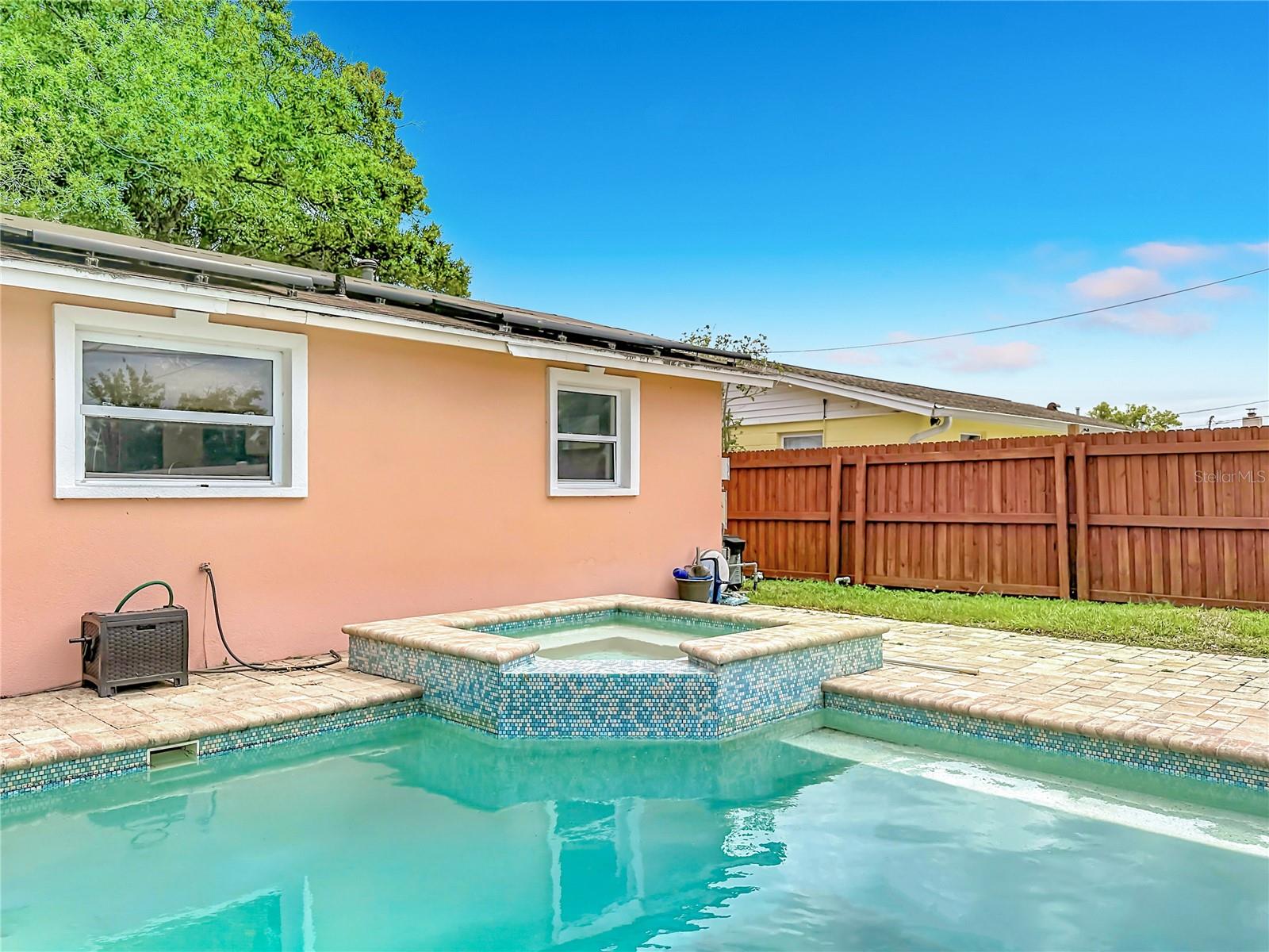 GREENDALE ESTATES 3RD ADD - Residential