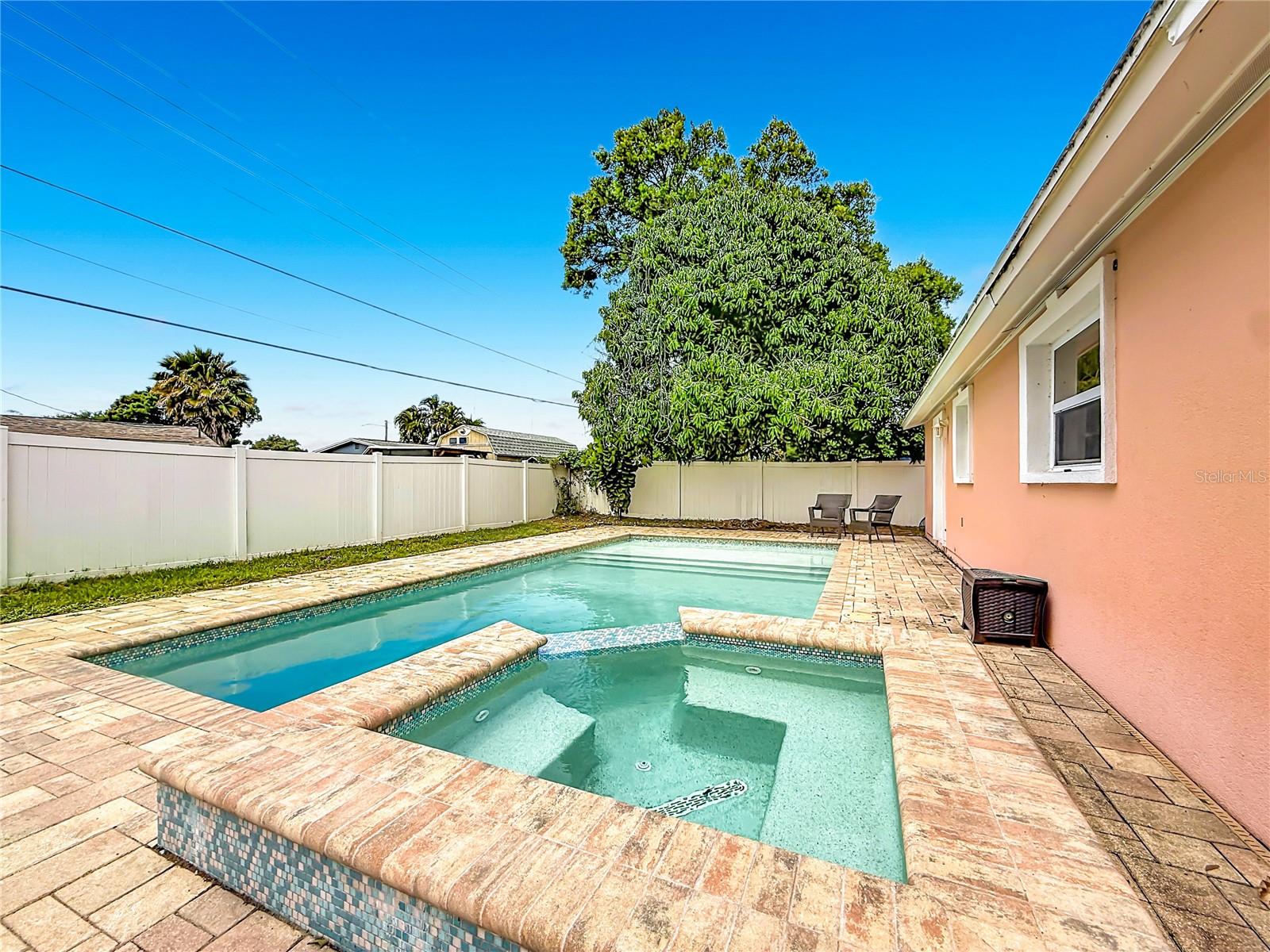 GREENDALE ESTATES 3RD ADD - Residential