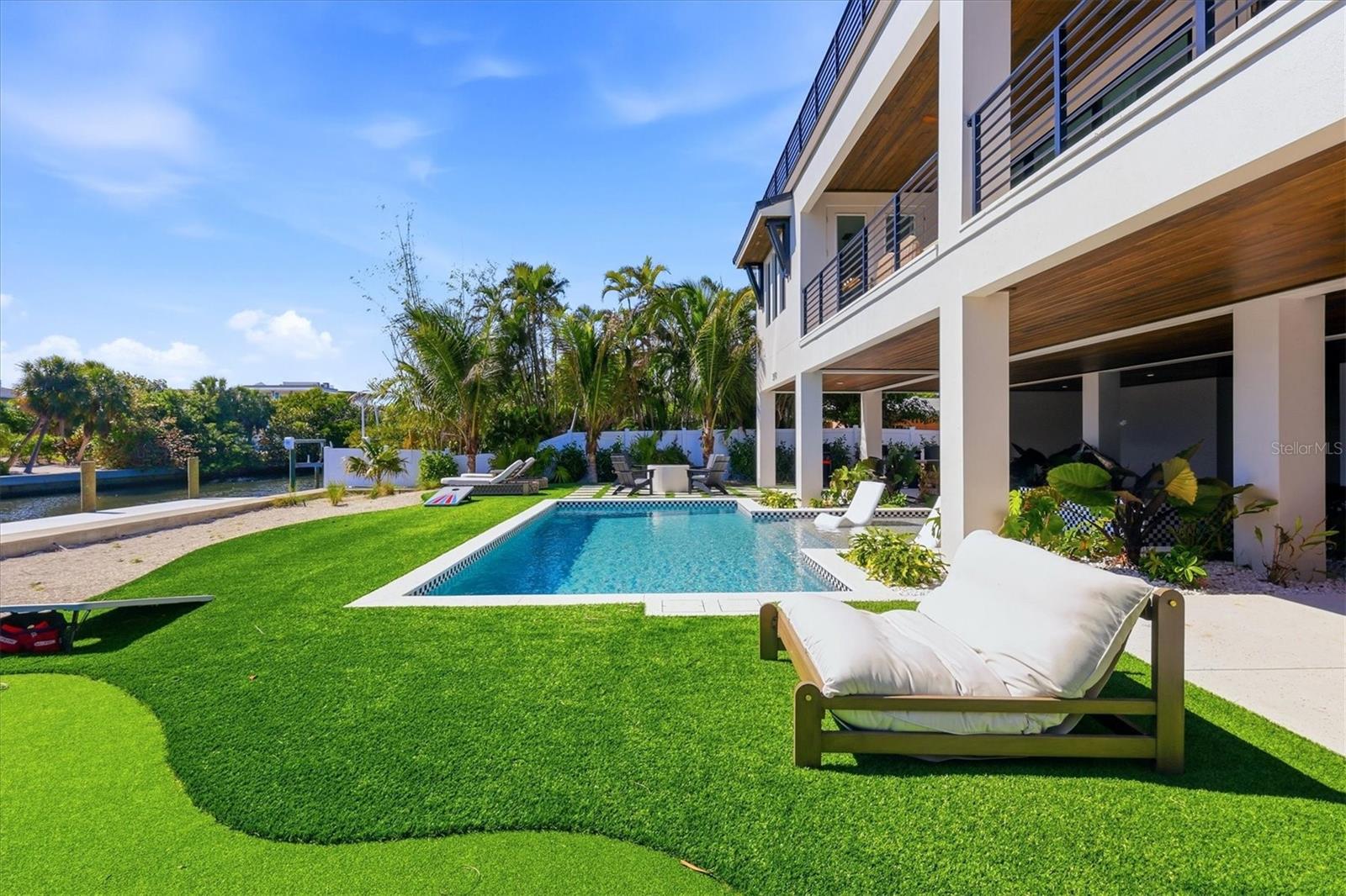 BIMINI BAY ESTATES - Residential